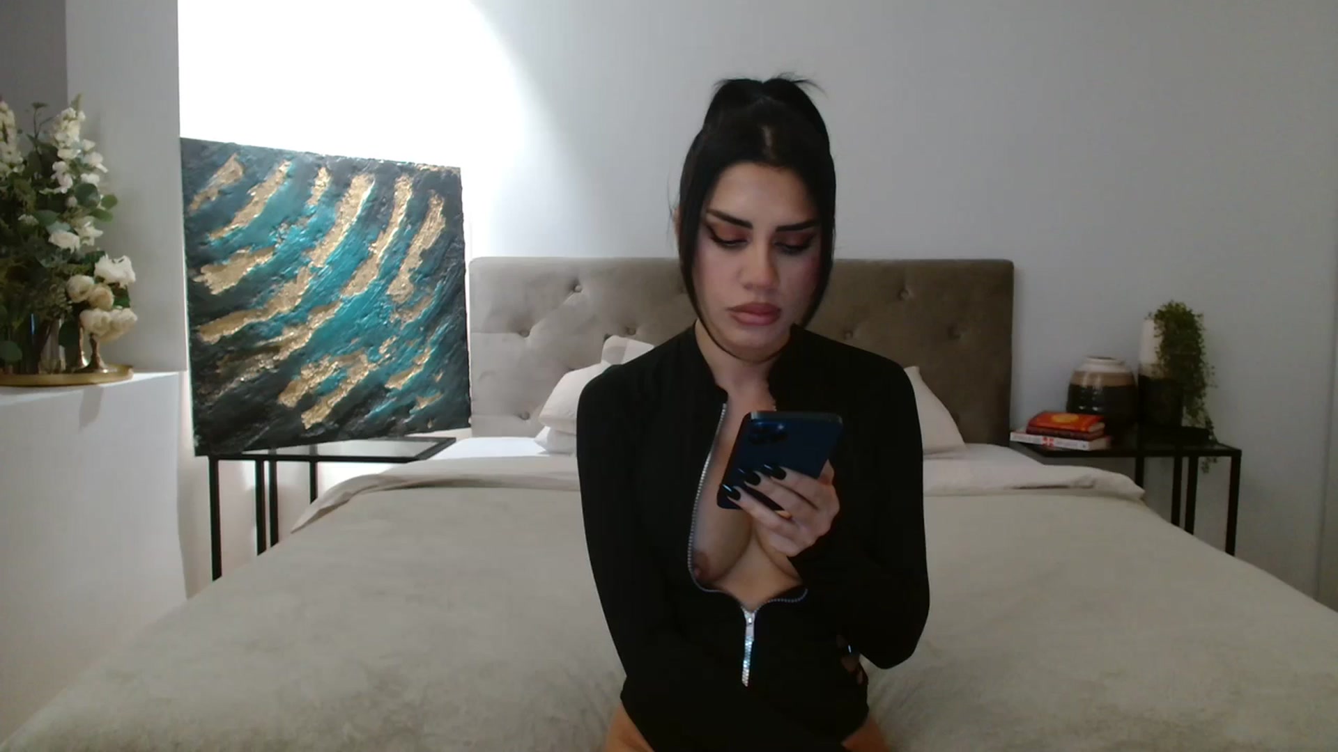 Gallery image thumbnail from ItsEve's myfreecams stream on, 12/13/2023, 05:33 image 12 of 20