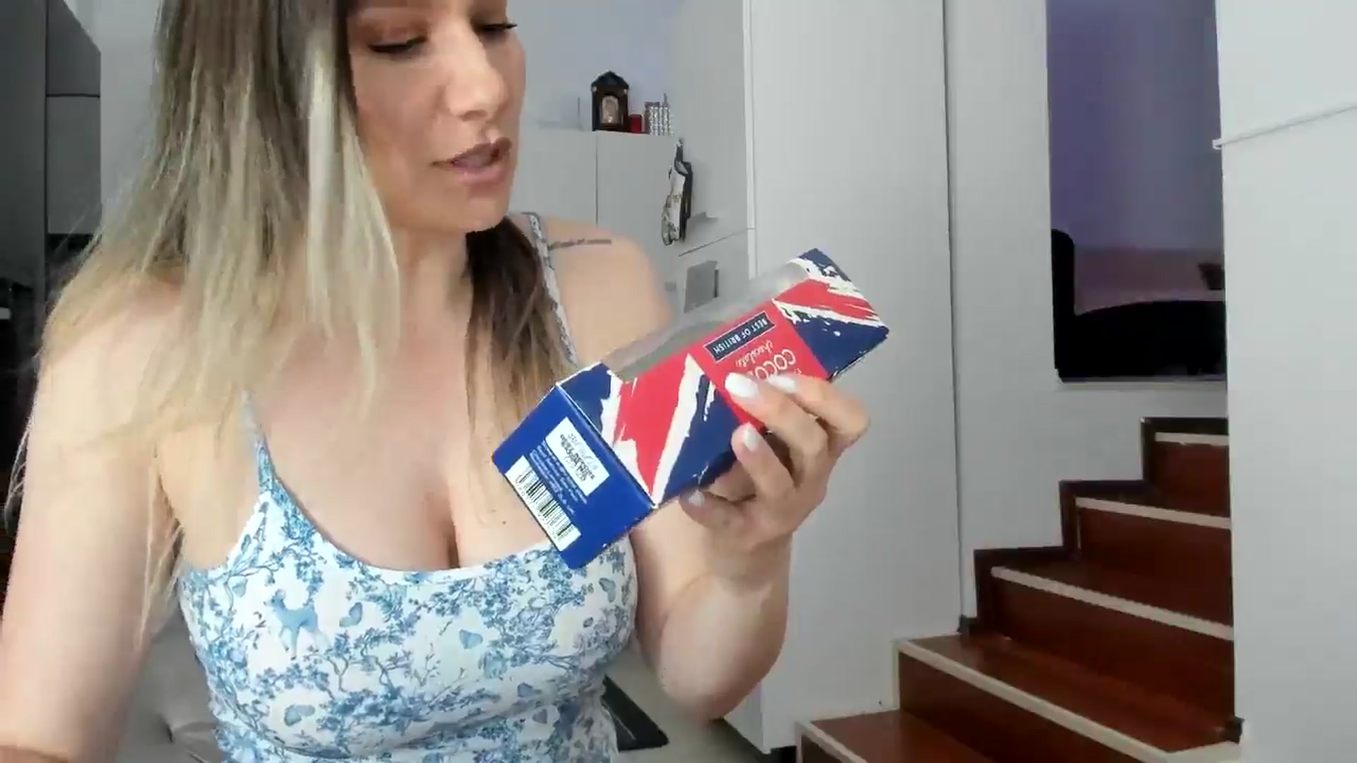 Gallery image thumbnail from ItsEvie's myfreecams stream on, 01/27/2025, 24:02 image 8 of 20