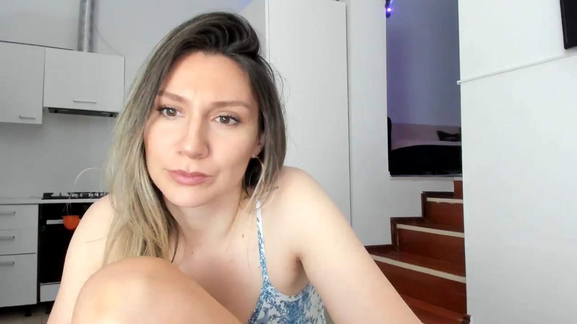 Gallery image thumbnail from ItsEvie's myfreecams stream on, 01/27/2025, 24:38 image 11 of 20