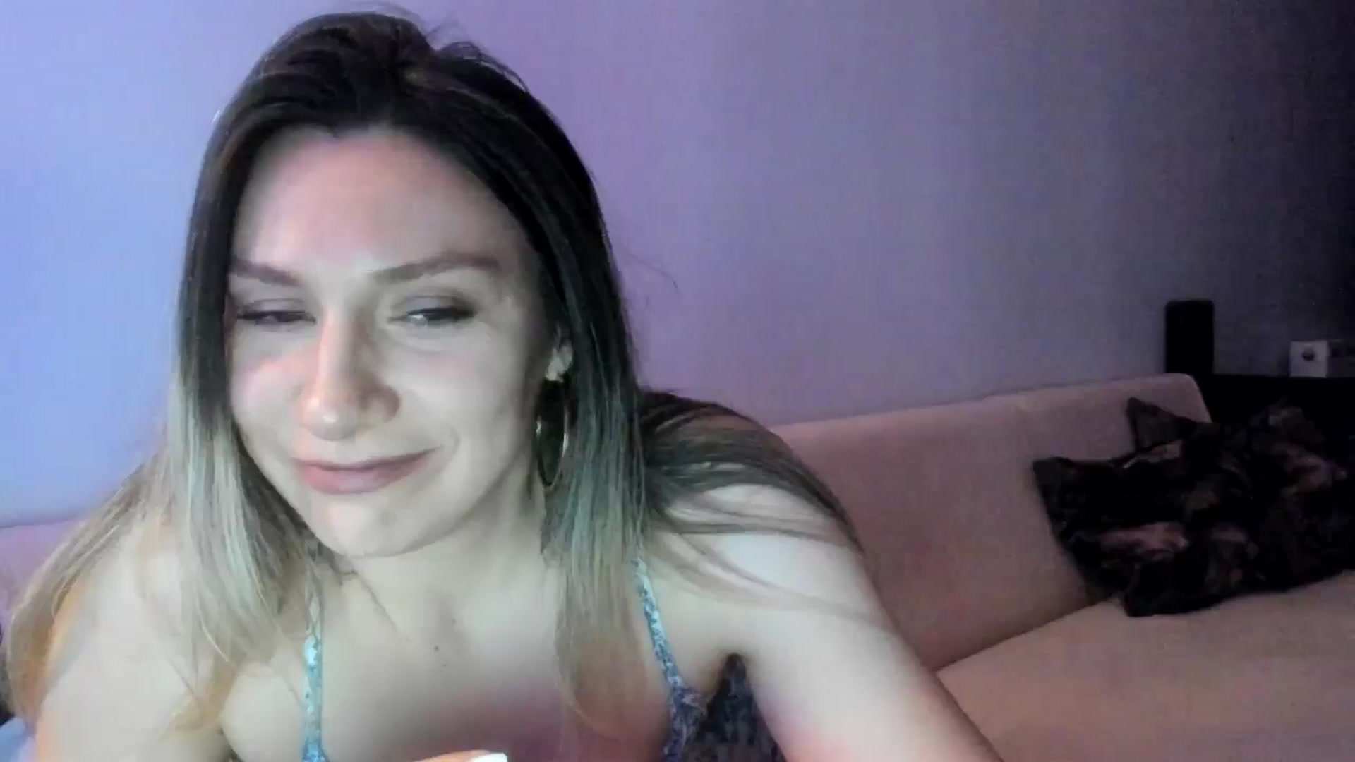 Gallery image thumbnail from ItsEvie's myfreecams stream on, 01/27/2025, 03:49 image 2 of 20