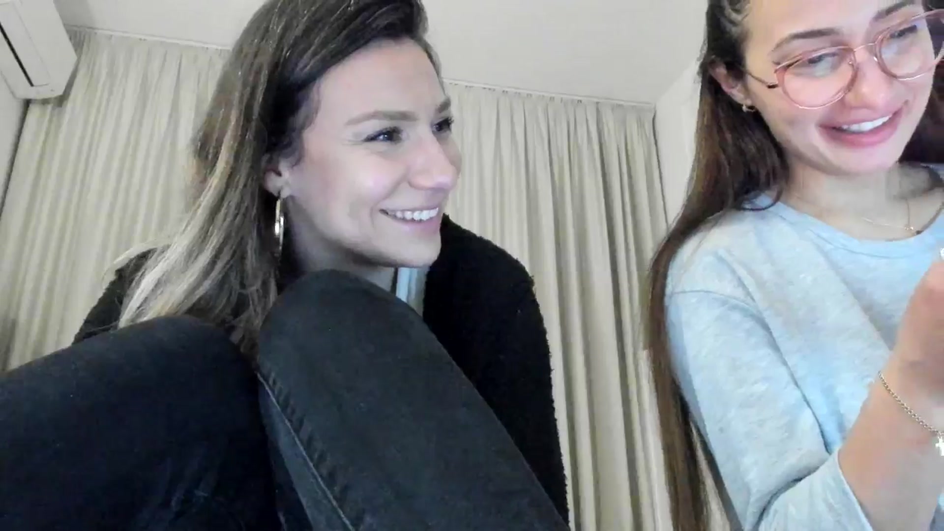 Gallery image thumbnail from ItsEvie's myfreecams stream on, 01/31/2025, 02:34 image 20 of 20