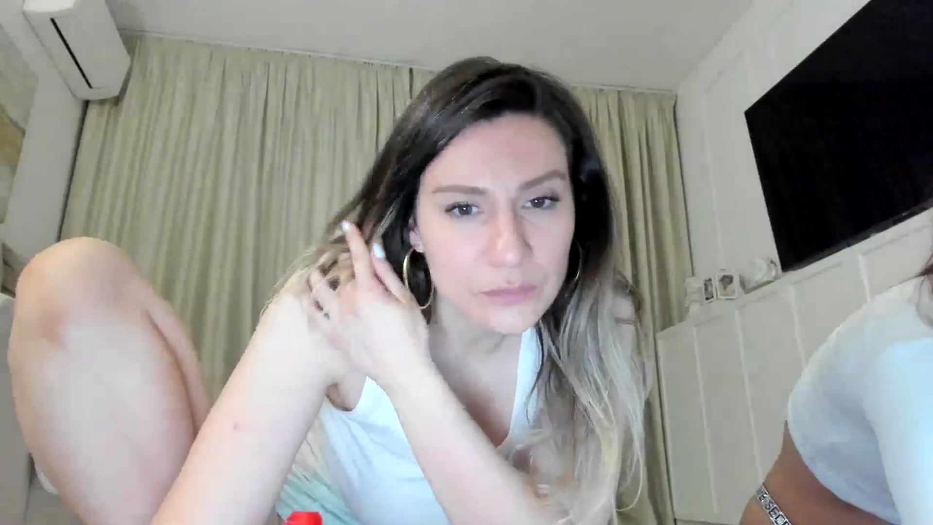 Gallery image thumbnail from ItsEvie's myfreecams stream on, 01/31/2025, 02:34 image 3 of 20