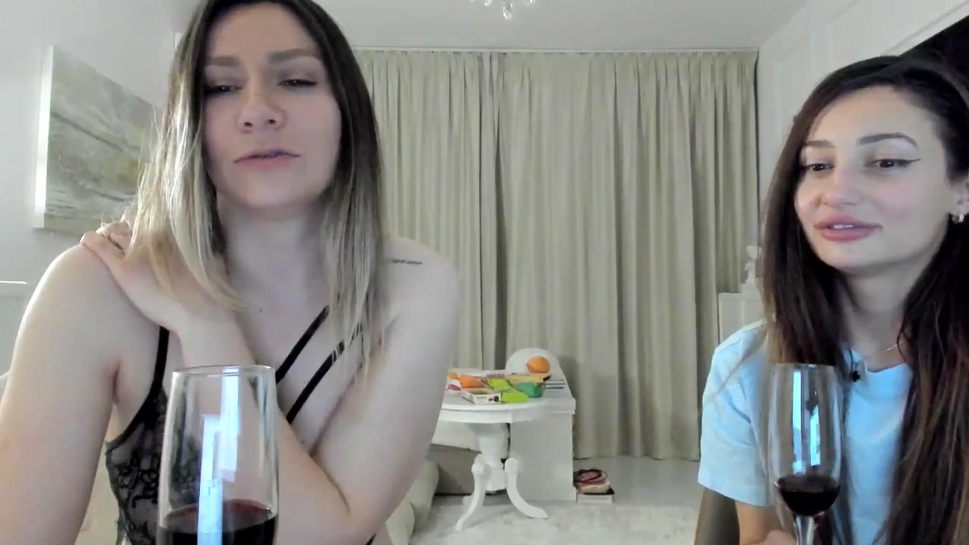 Gallery image thumbnail from ItsEvie's myfreecams stream on, 02/08/2025, 01:33 image 8 of 20