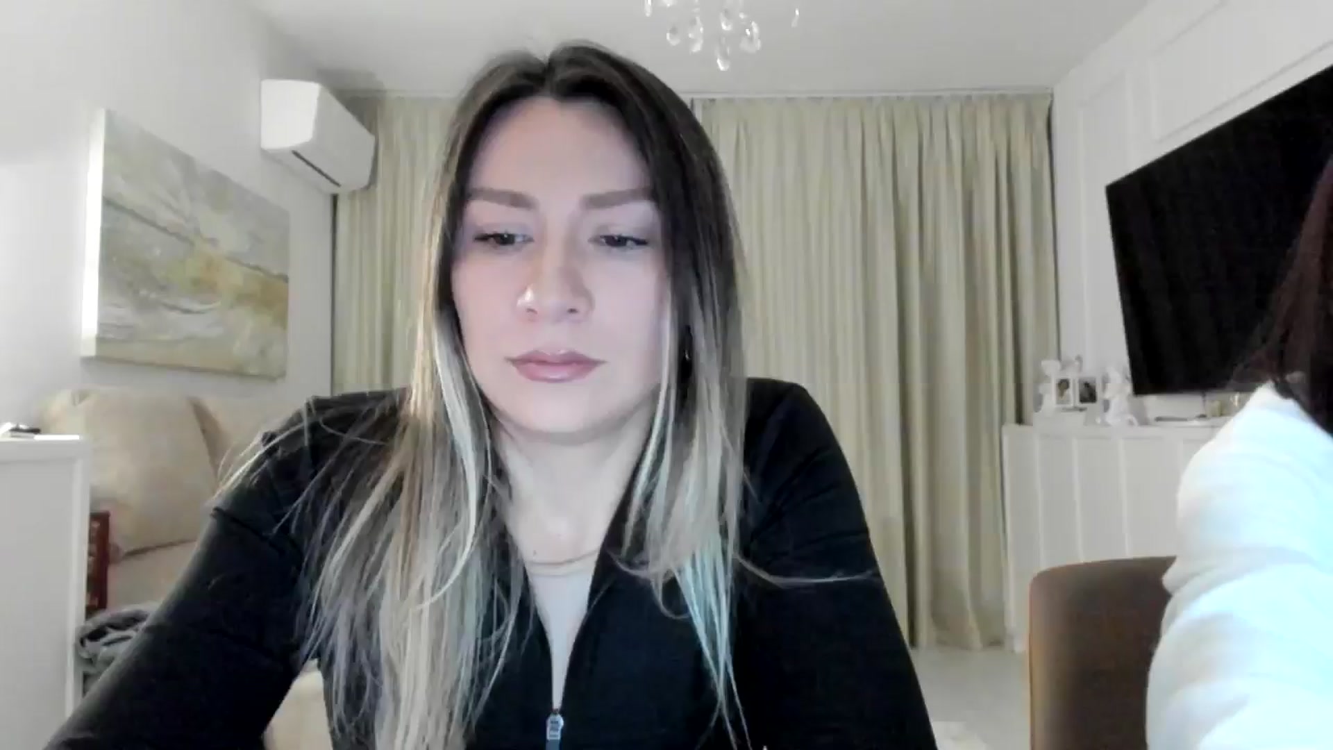 Gallery image thumbnail from ItsEvie's myfreecams stream on, 02/14/2025, 01:31 image 1 of 20