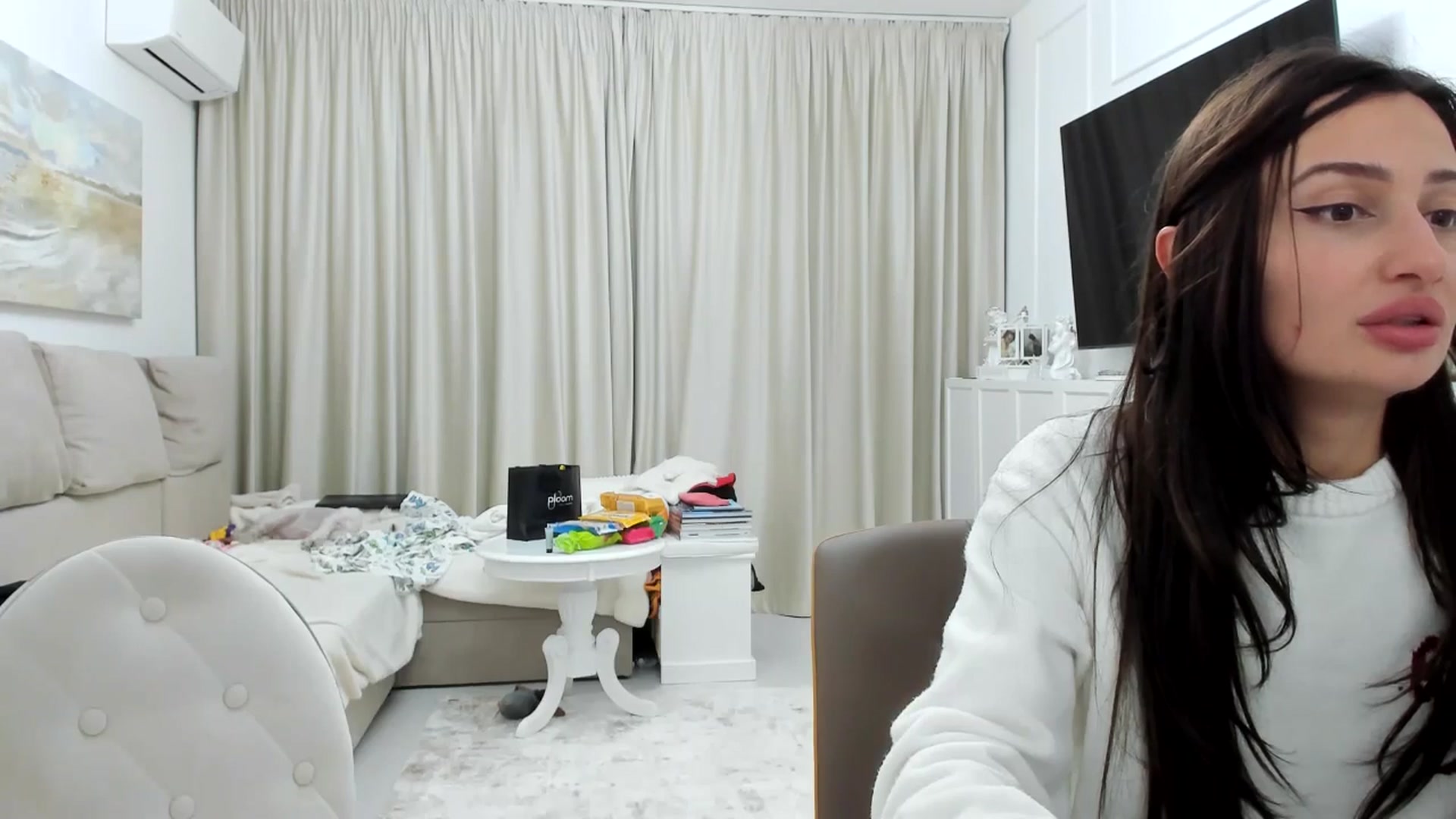 Gallery image thumbnail from ItsEvie's myfreecams stream on, 02/15/2025, 24:53 image 8 of 20