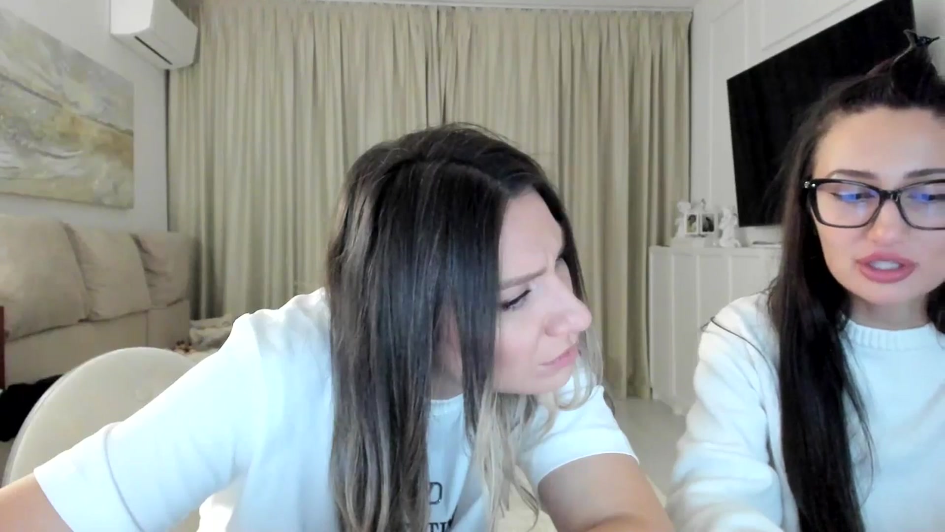 Gallery image thumbnail from ItsEvie's myfreecams stream on, 02/15/2025, 24:53 image 16 of 20