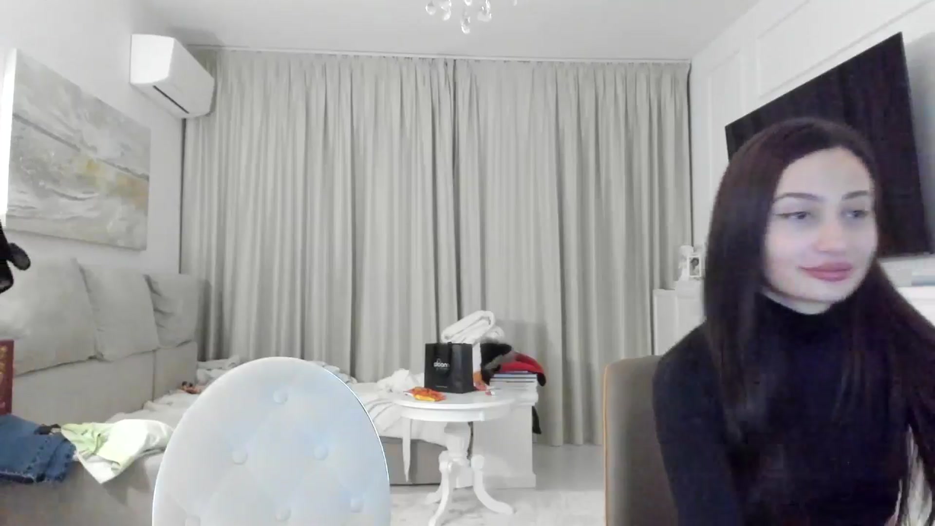 Gallery image thumbnail from ItsEvie's myfreecams stream on, 02/19/2025, 22:57 image 19 of 20