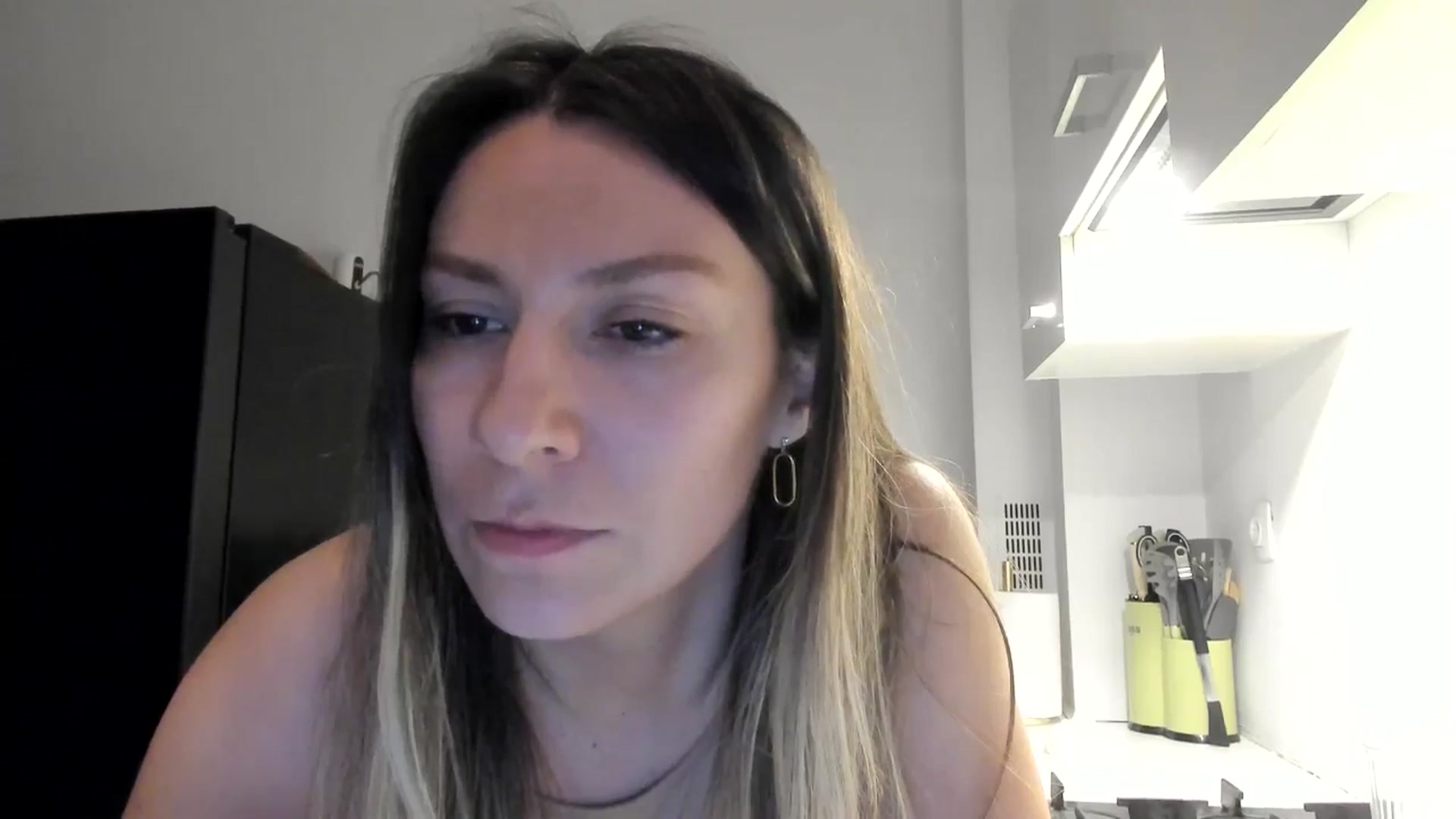 Gallery image thumbnail from ItsEvie's myfreecams stream on, 02/23/2025, 01:14 image 2 of 20