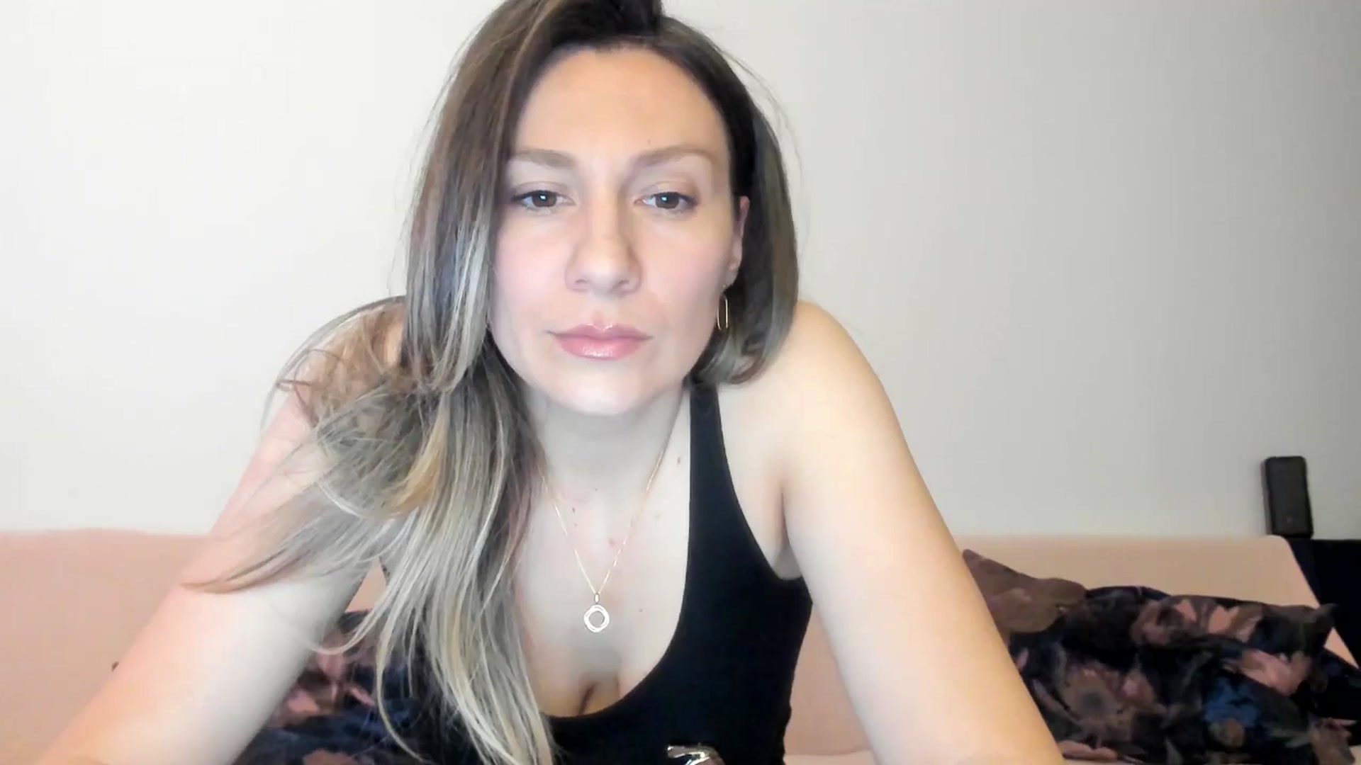 Gallery image thumbnail from ItsEvie's myfreecams stream on, 02/28/2025, 01:19 image 3 of 20