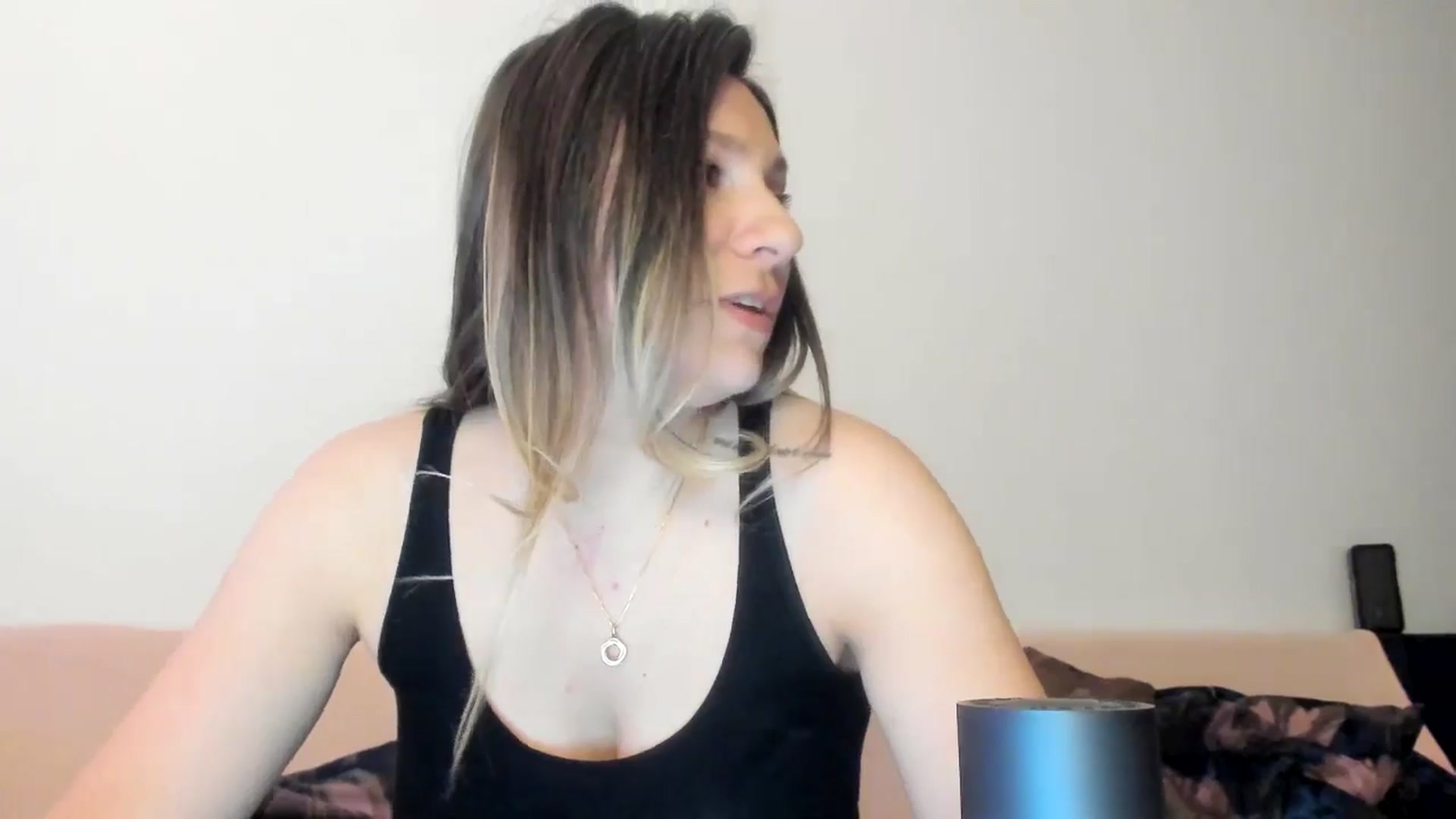 Gallery image thumbnail from ItsEvie's myfreecams stream on, 02/28/2025, 01:19 image 11 of 20