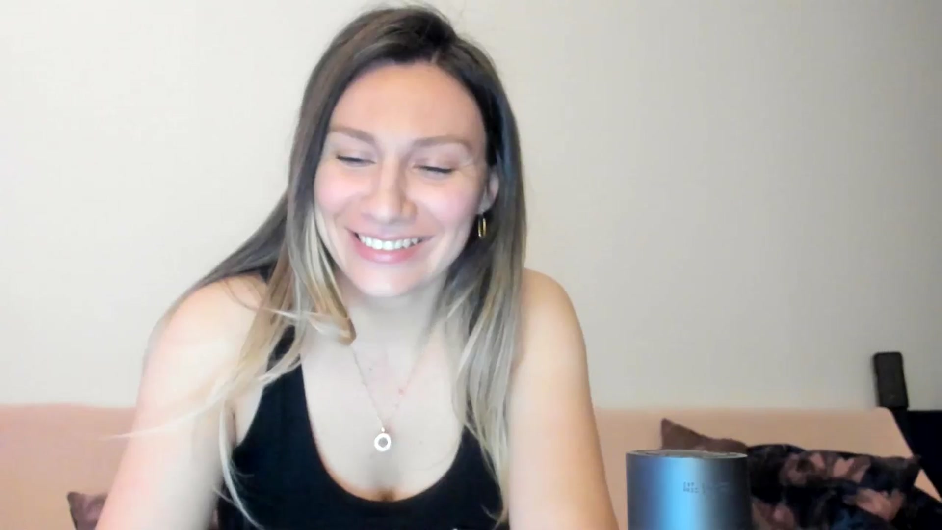 Gallery image thumbnail from ItsEvie's myfreecams stream on, 02/28/2025, 01:19 image 12 of 20