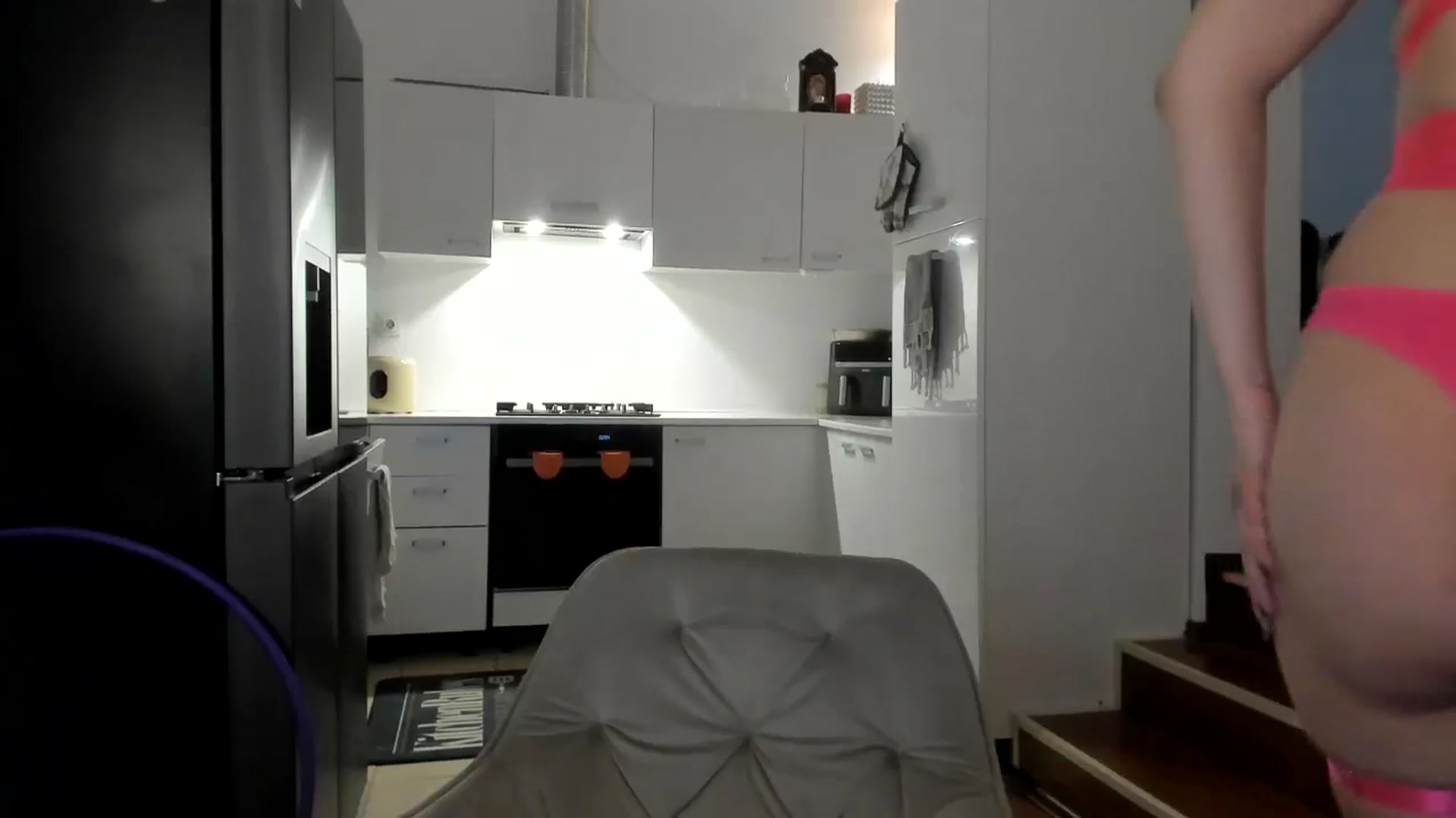 Gallery image thumbnail from ItsEvie's myfreecams stream on, 03/01/2025, 01:38 image 10 of 20
