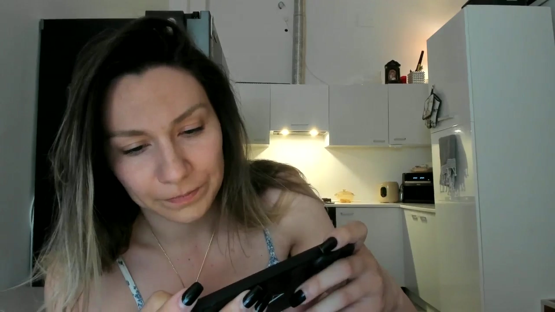Gallery image thumbnail from ItsEvie's myfreecams stream on, 03/08/2025, 21:25 image 5 of 20