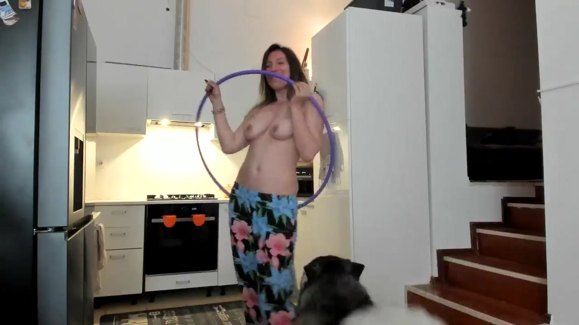 Gallery image thumbnail from ItsEvie's myfreecams stream on, 03/08/2025, 23:34 image 6 of 20