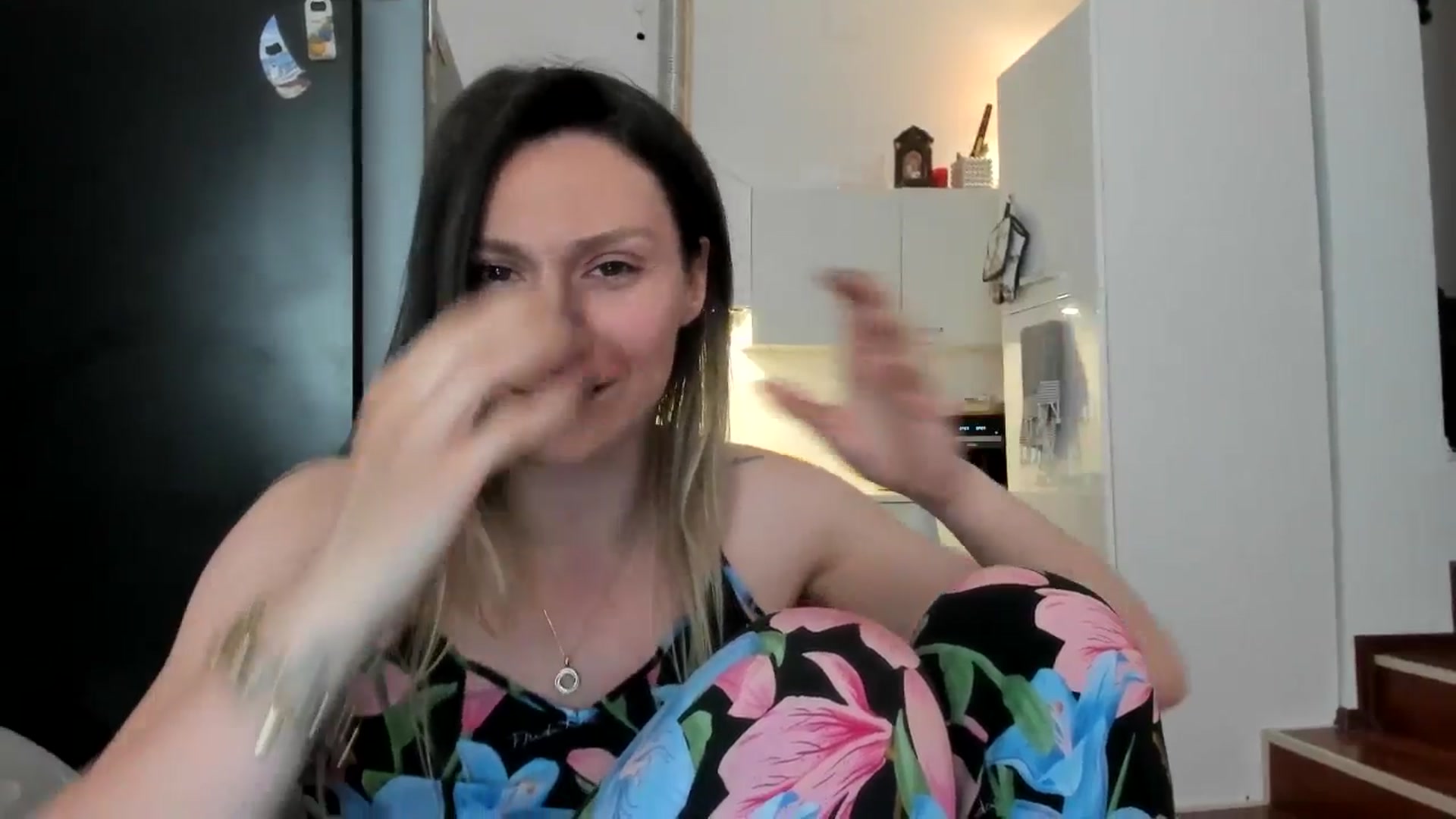 Gallery image thumbnail from ItsEvie's myfreecams stream on, 03/08/2025, 23:34 image 4 of 20