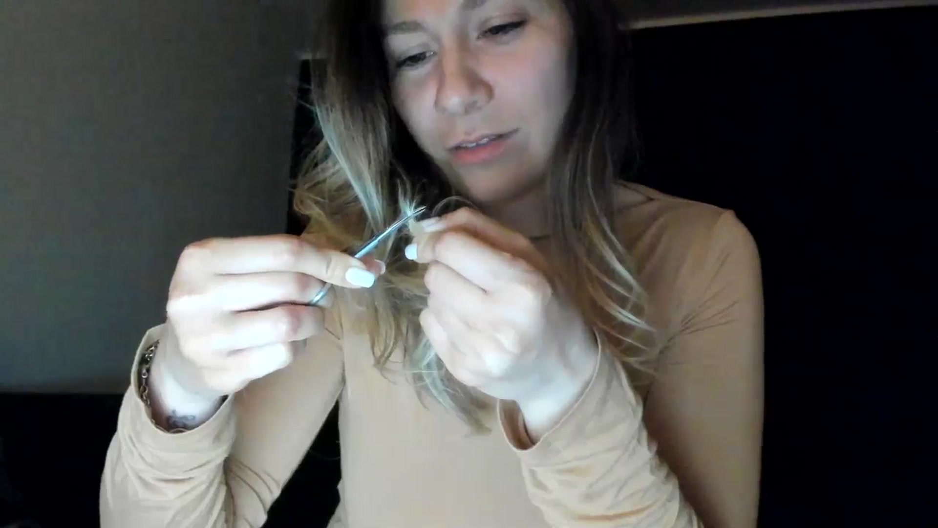 Gallery image thumbnail from ItsEvie's myfreecams stream on, 03/16/2025, 01:05 image 2 of 20