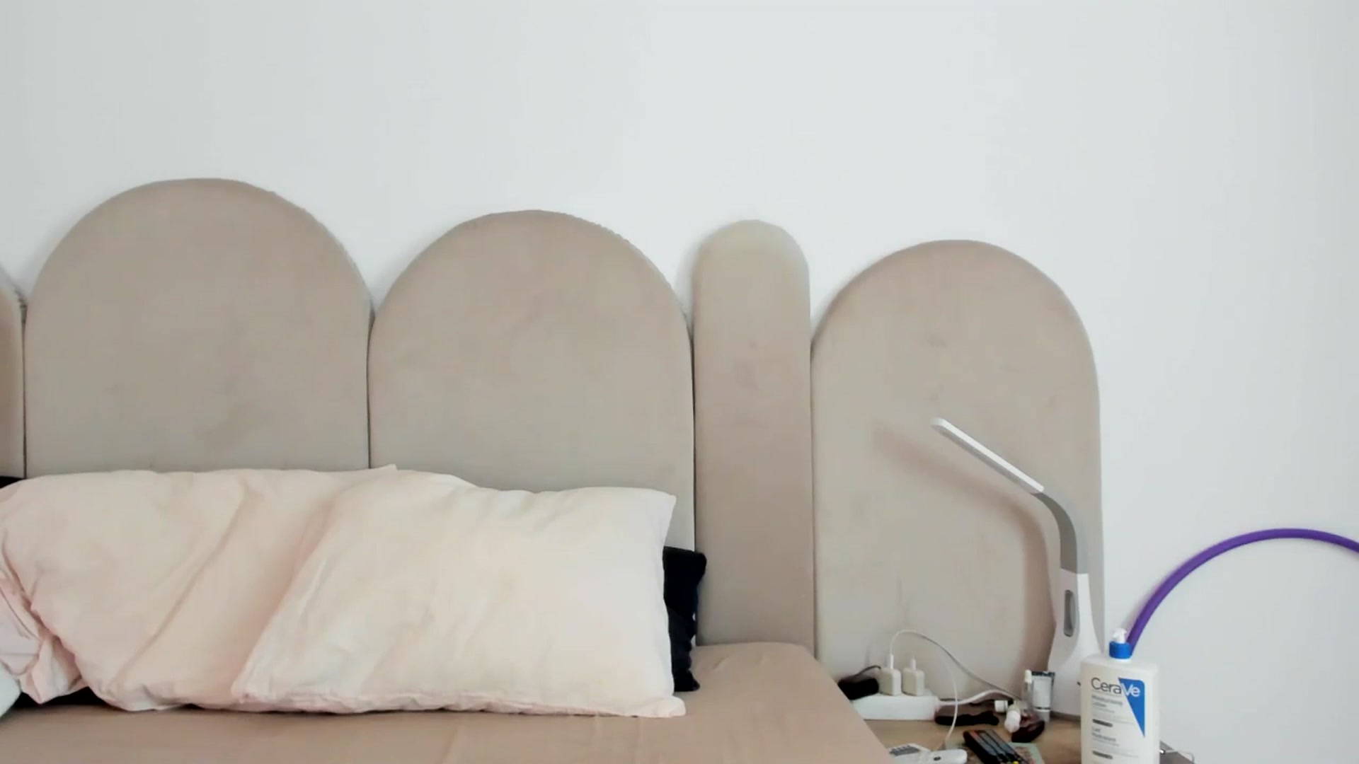 Gallery image thumbnail from ItsEvie's myfreecams stream on, 03/30/2025, 16:01 image 4 of 20