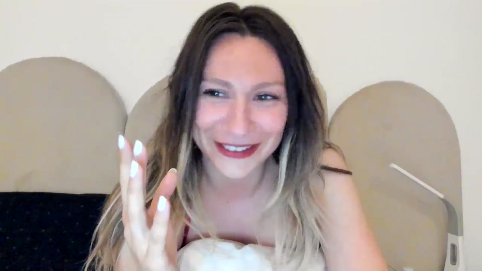 Gallery image thumbnail from ItsEvie's myfreecams stream on, 04/02/2025, 24:05 image 19 of 20