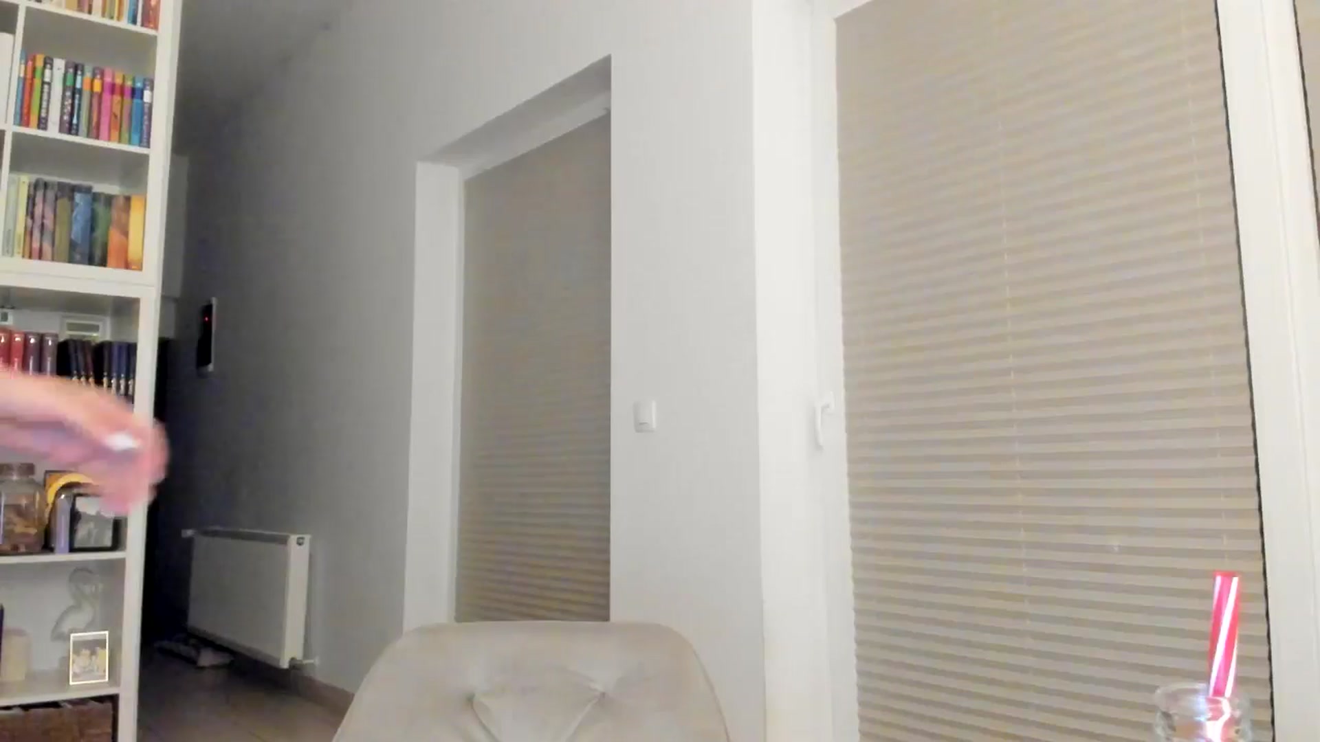 Gallery image thumbnail from ItsEvie's myfreecams stream on, 04/07/2025, 24:35 image 9 of 20