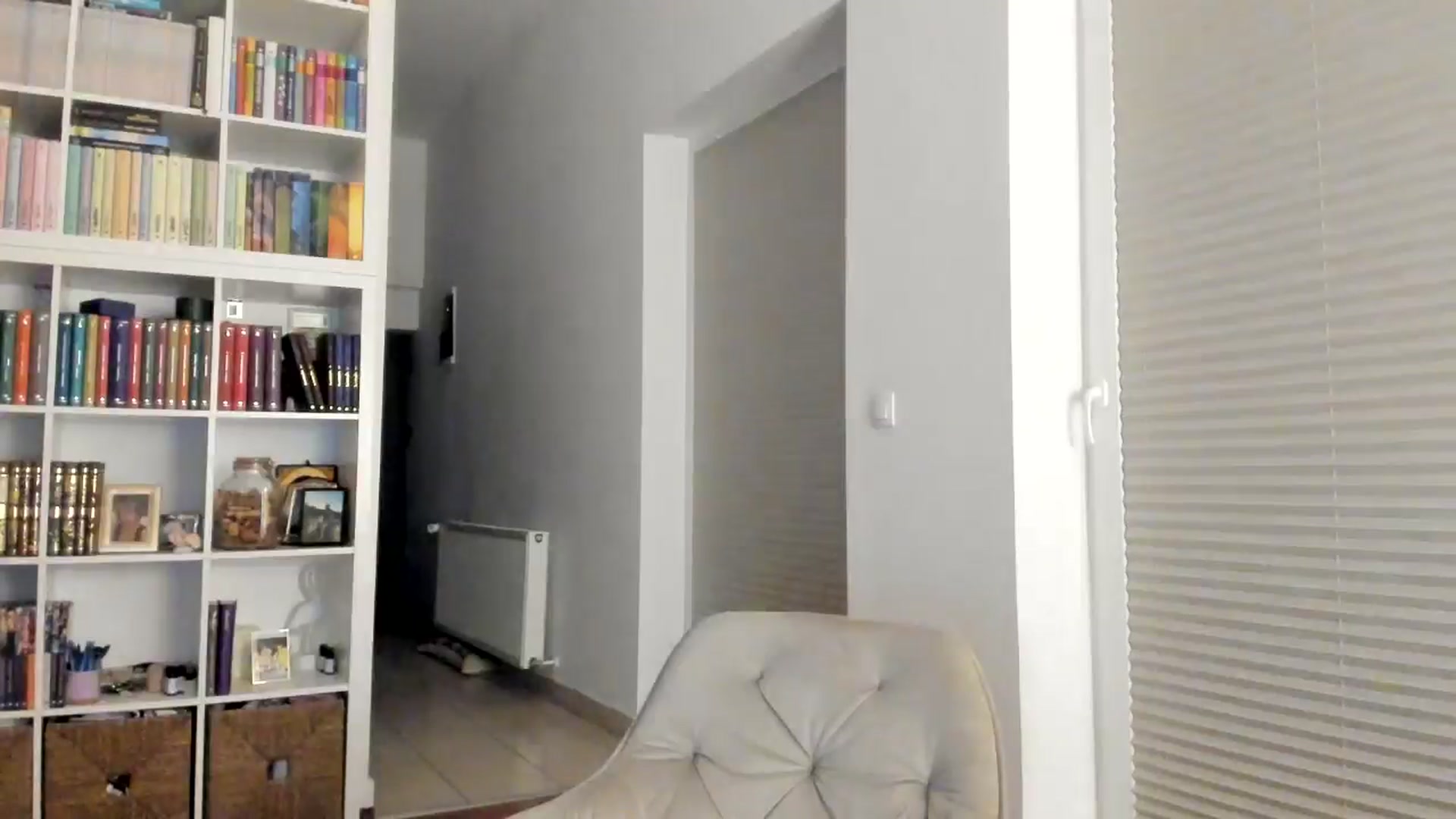 Gallery image thumbnail from ItsEvie's myfreecams stream on, 04/20/2025, 23:55 image 5 of 20
