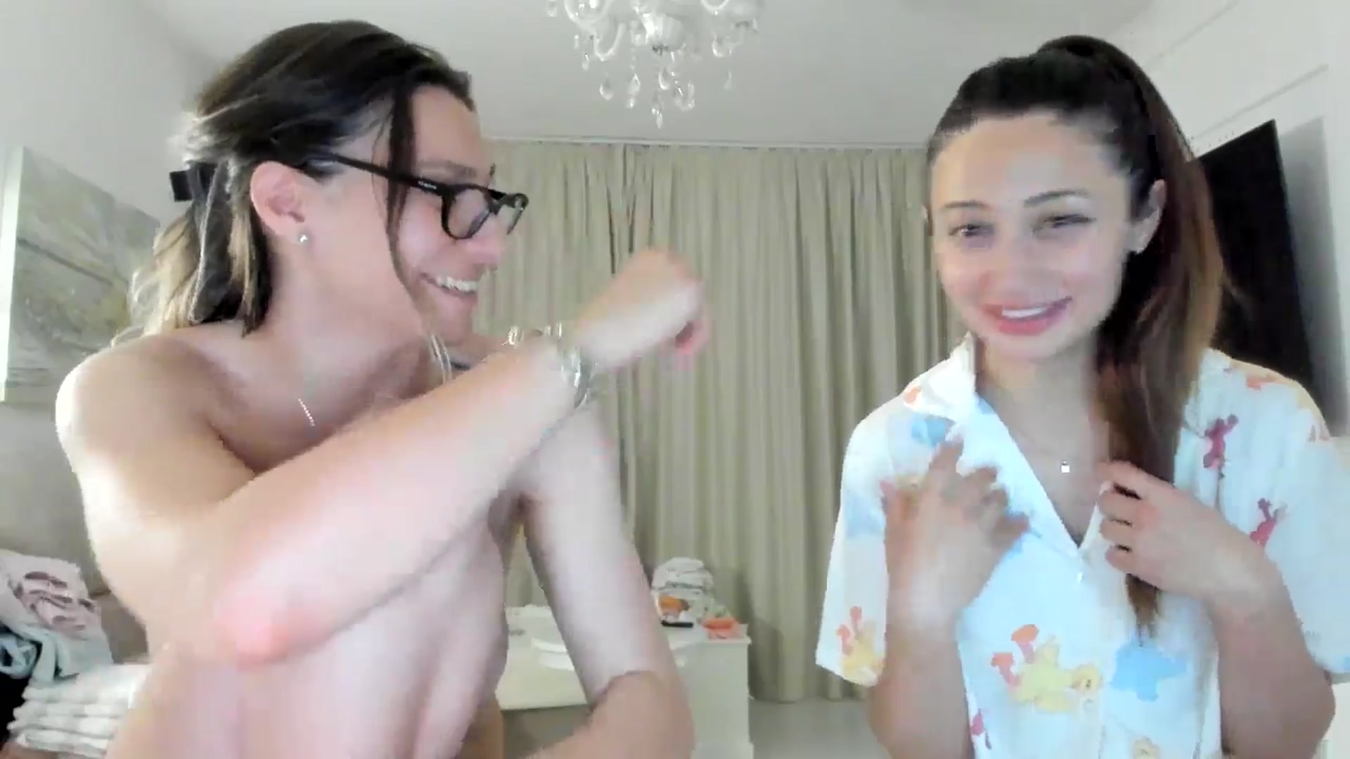 Gallery image thumbnail from ItsEvie's myfreecams stream on, 04/26/2025, 03:03 image 9 of 20