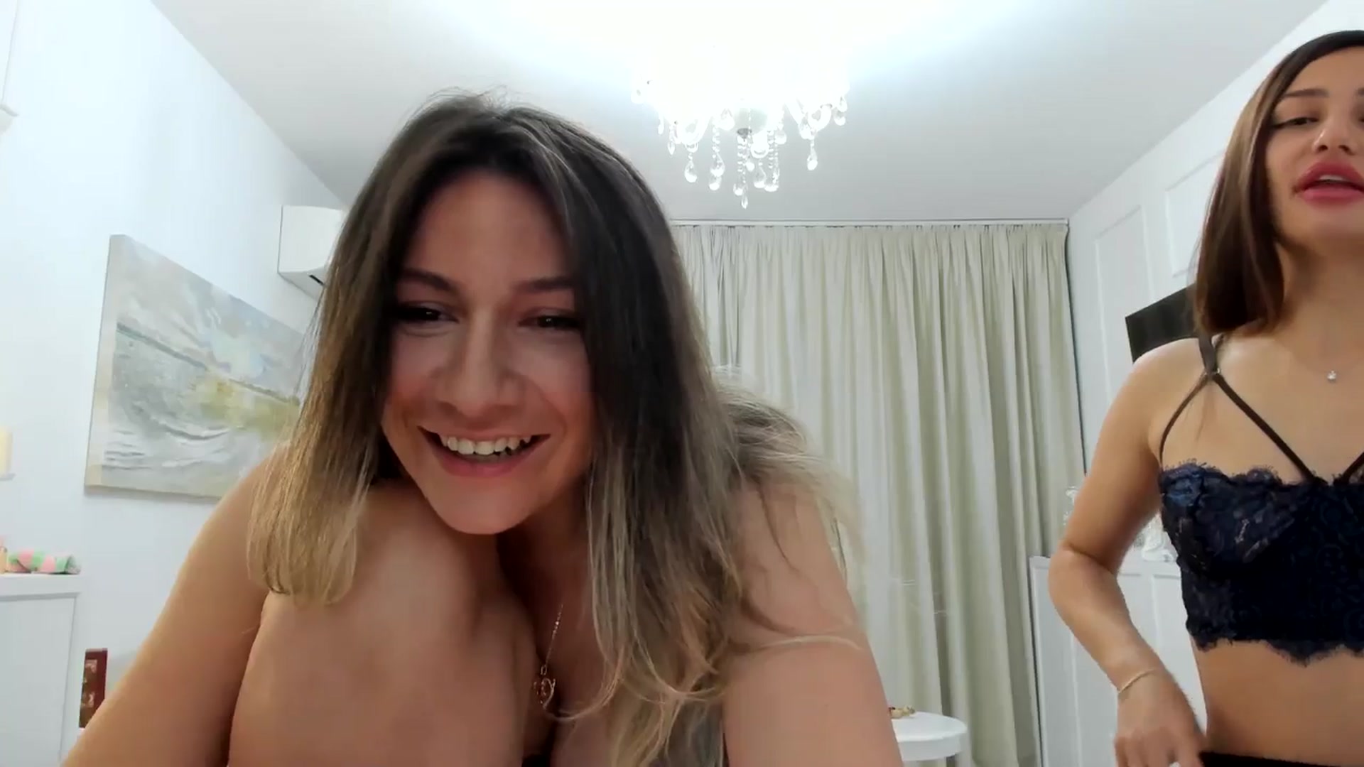 Gallery image thumbnail from ItsEvie's myfreecams stream on, 04/27/2025, 22:30 image 6 of 20