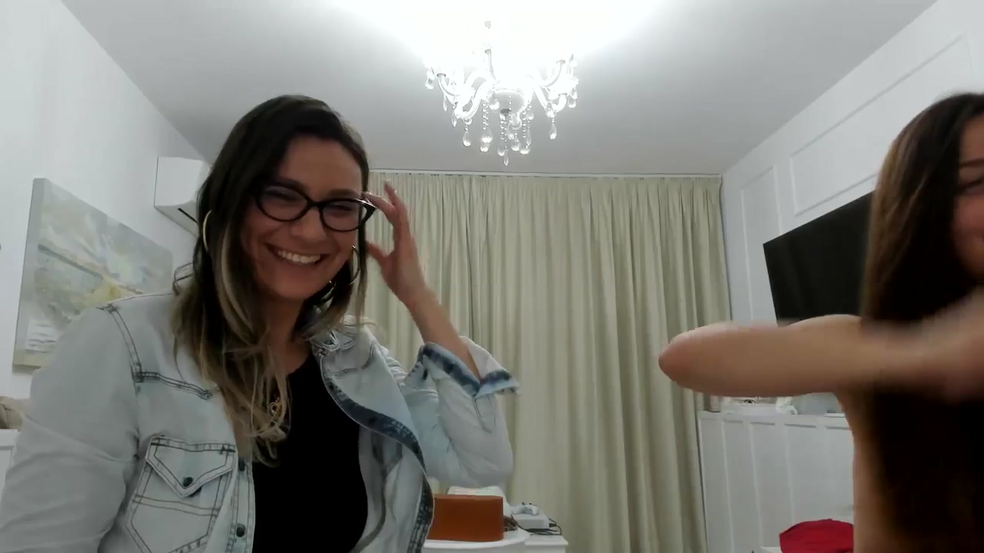 Gallery image thumbnail from ItsEvie's myfreecams stream on, 05/10/2025, 16:35 image 20 of 20