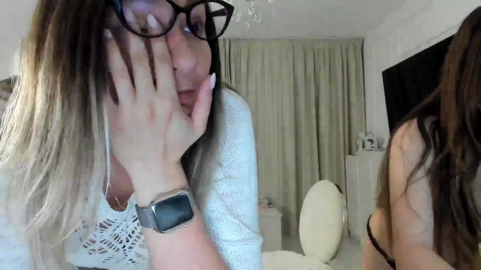 Gallery image thumbnail from ItsEvie's myfreecams stream on, 05/11/2025, 20:28 image 14 of 20