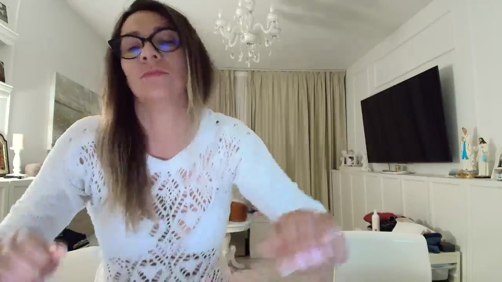 Gallery image thumbnail from ItsEvie's myfreecams stream on, 05/11/2025, 23:56 image 9 of 20