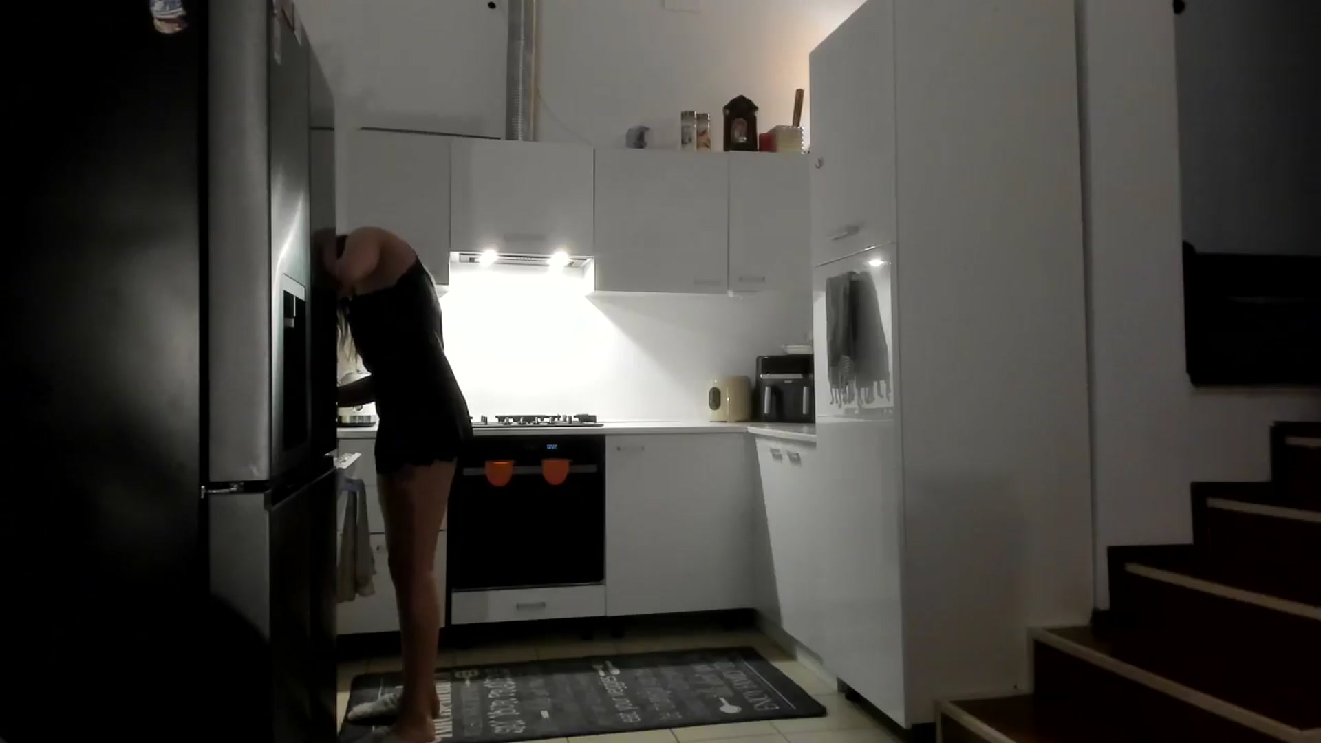Gallery image thumbnail from ItsEvie's myfreecams stream on, 05/13/2025, 24:58 image 3 of 20