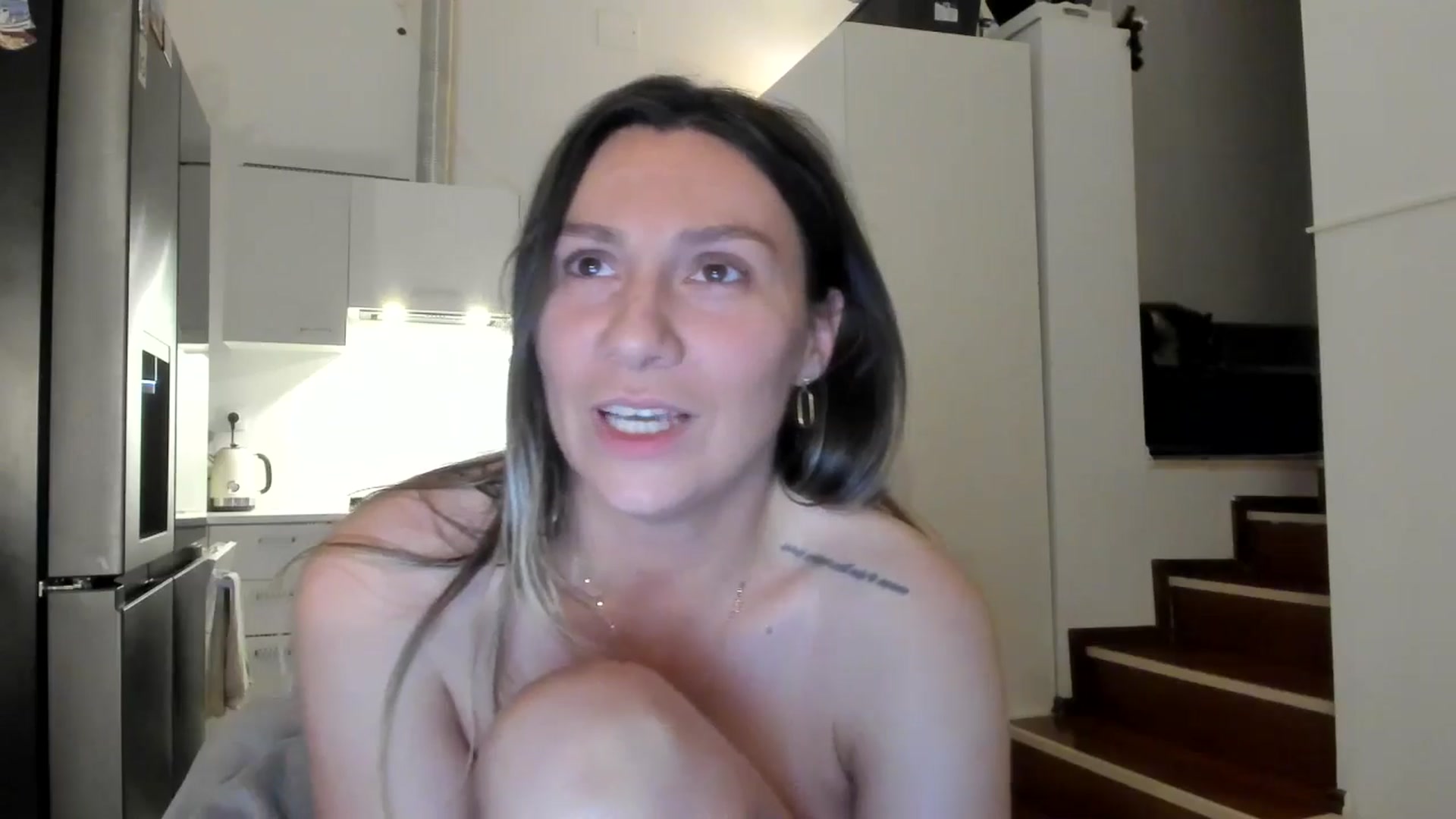 Gallery image thumbnail from ItsEvie's myfreecams stream on, 05/13/2025, 02:09 image 13 of 20
