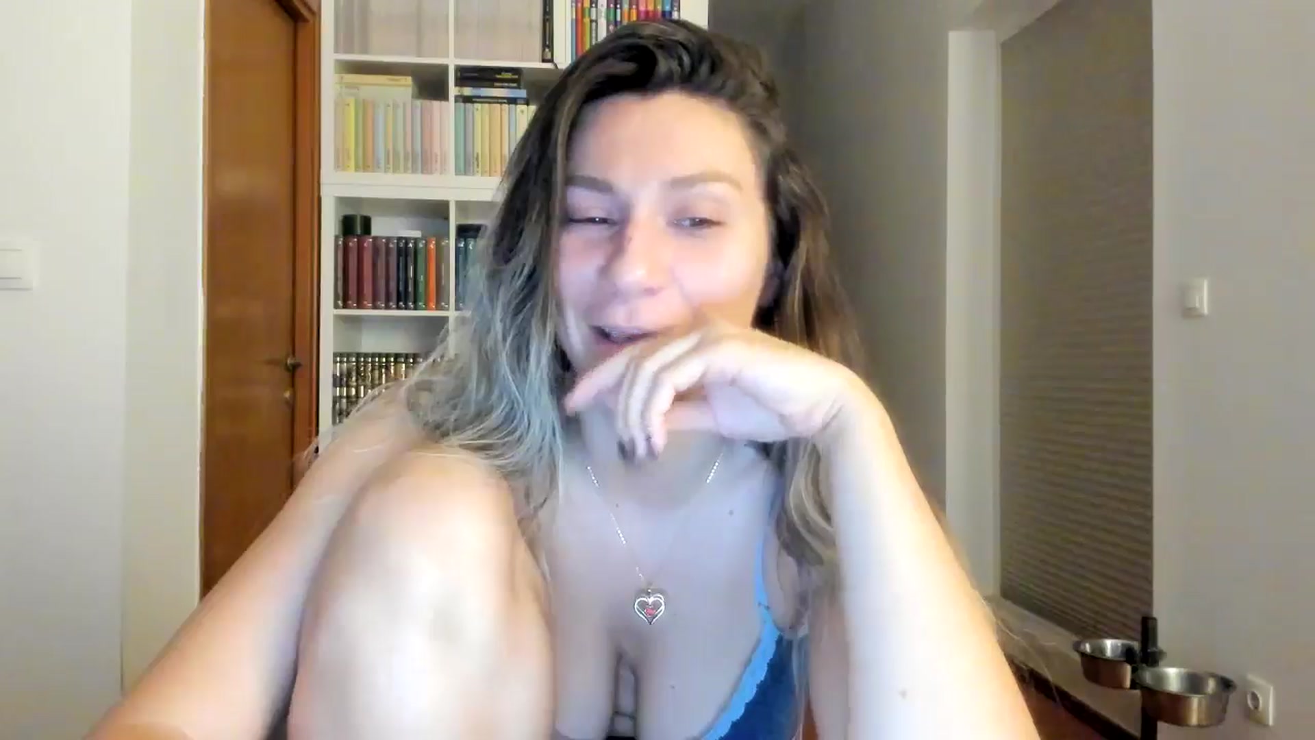 Gallery image thumbnail from ItsEvie's myfreecams stream on, 06/12/2025, 24:01 image 13 of 20