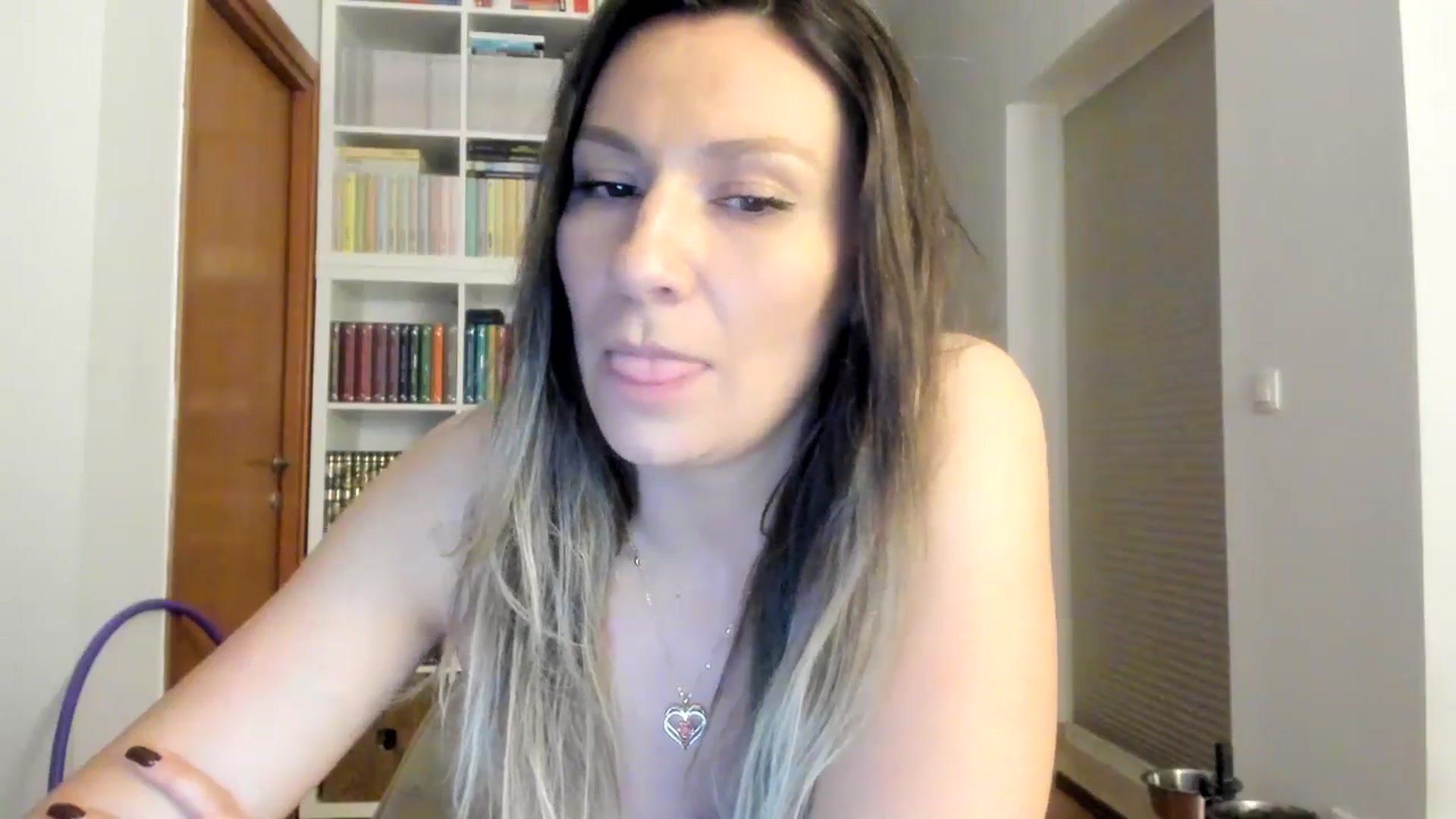 Gallery image thumbnail from ItsEvie's myfreecams stream on, 06/13/2025, 01:09 image 12 of 20