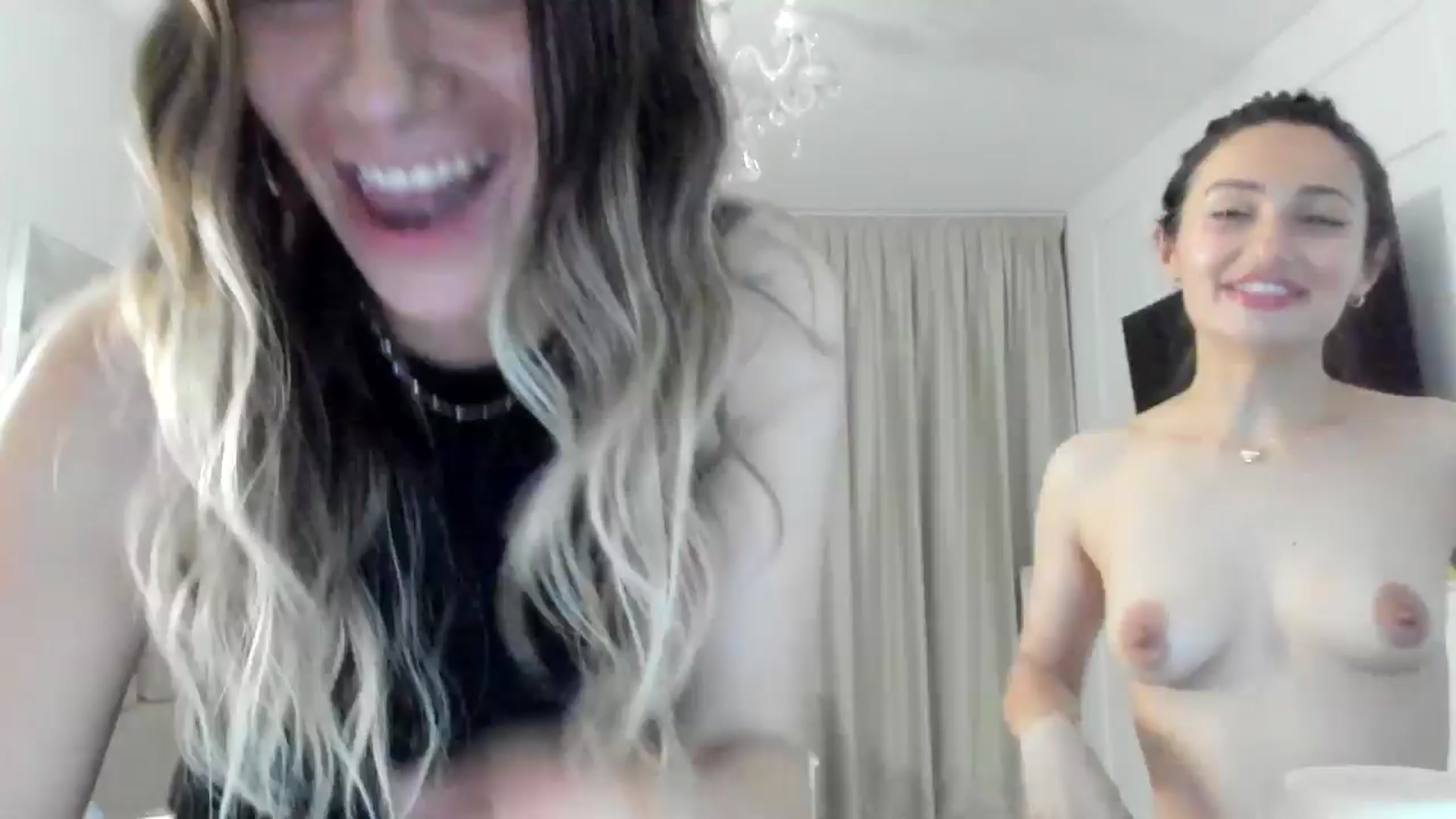 Gallery image thumbnail from ItsEvie's myfreecams stream on, 06/21/2025, 23:48 image 10 of 20