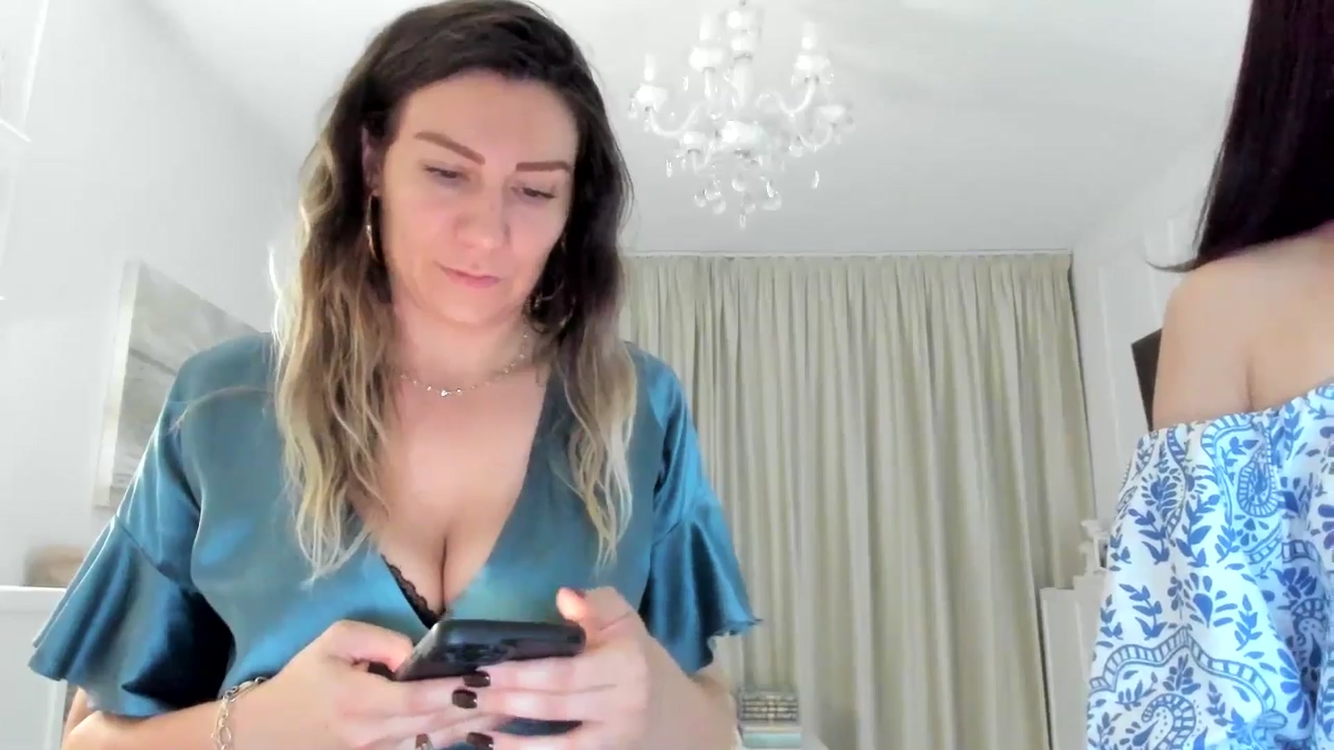 Gallery image thumbnail from ItsEvie's myfreecams stream on, 06/22/2025, 23:26 image 3 of 20
