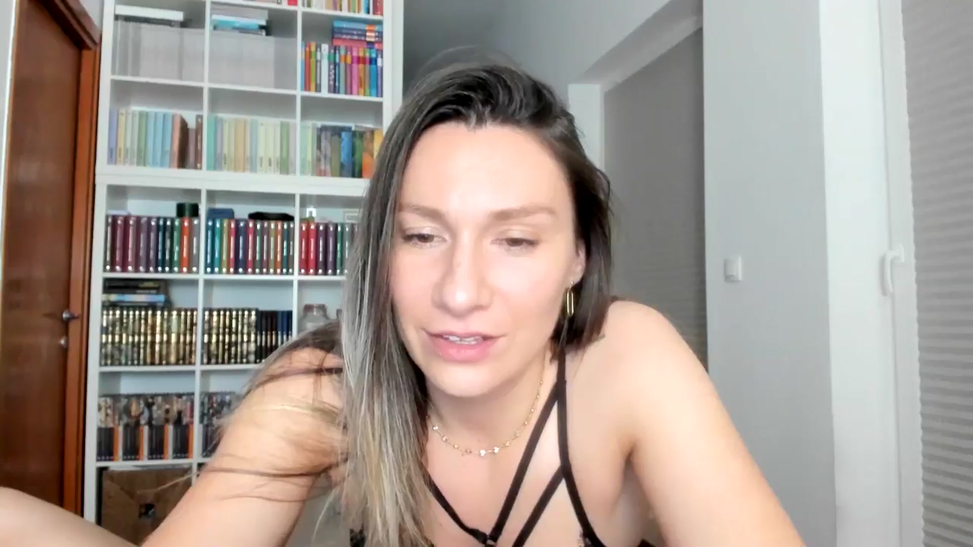 Gallery image thumbnail from ItsEvie's myfreecams stream on, 06/30/2025, 22:57 image 8 of 20