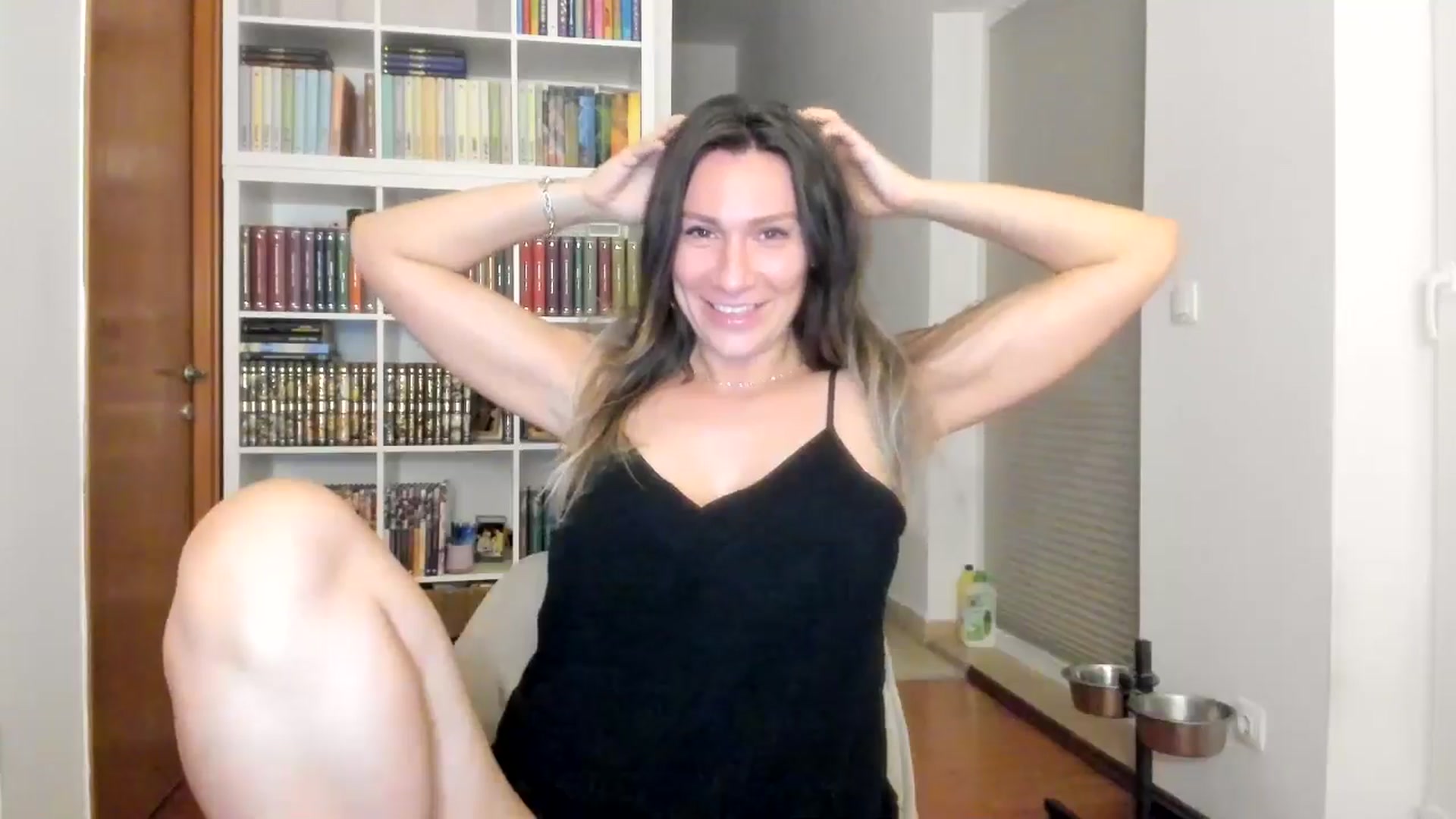 Gallery image thumbnail from ItsEvie's myfreecams stream on, 07/05/2025, 23:31 image 7 of 20