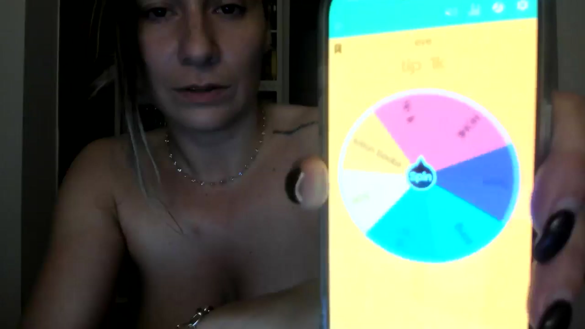Gallery image thumbnail from ItsEvie's myfreecams stream on, 07/07/2025, 23:22 image 15 of 20