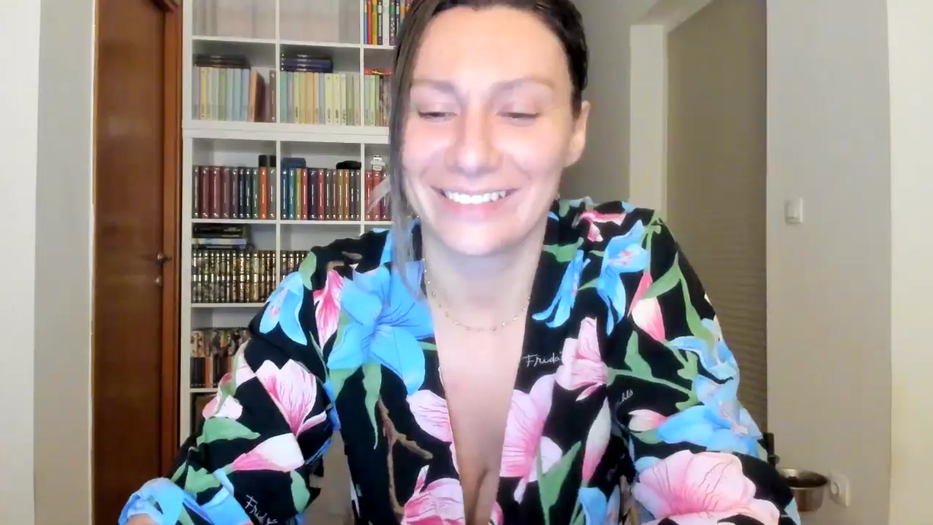 Gallery image thumbnail from ItsEvie's myfreecams stream on, 07/07/2025, 23:22 image 5 of 20