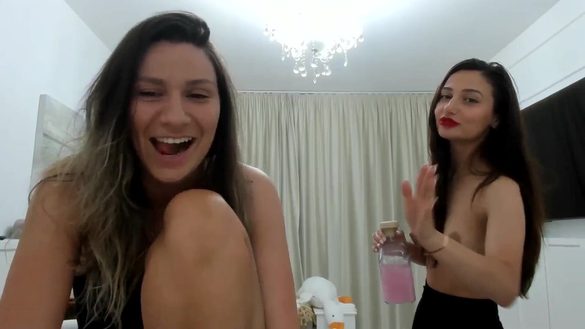 Gallery image thumbnail from ItsEvie's myfreecams stream on, 07/22/2025, 23:49 image 8 of 20