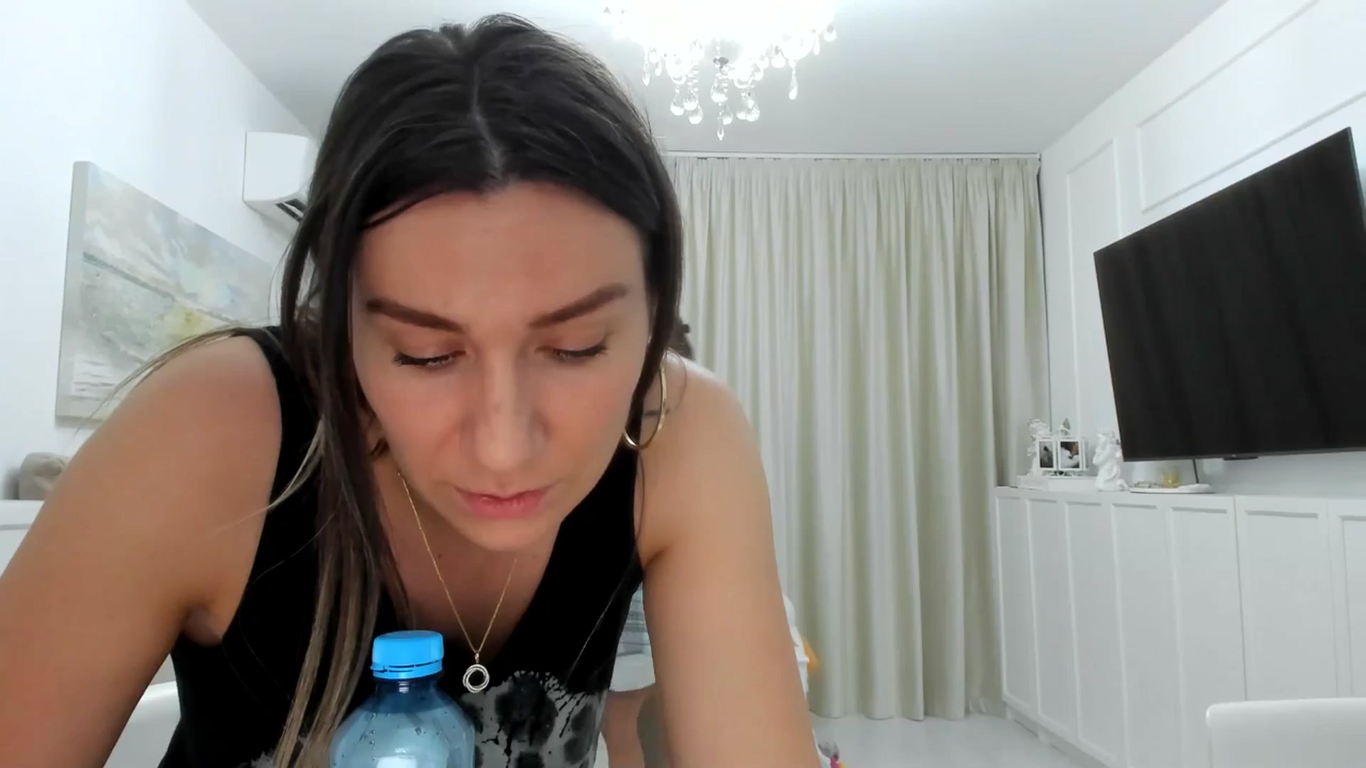 Gallery image thumbnail from ItsEvie's myfreecams stream on, 07/26/2025, 18:46 image 14 of 20