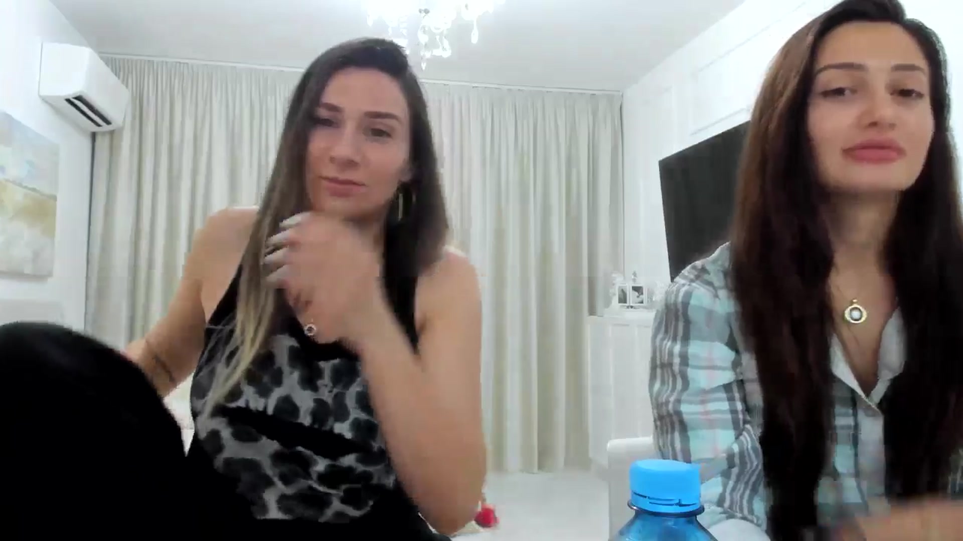 Gallery image thumbnail from ItsEvie's myfreecams stream on, 07/26/2025, 19:30 image 19 of 20
