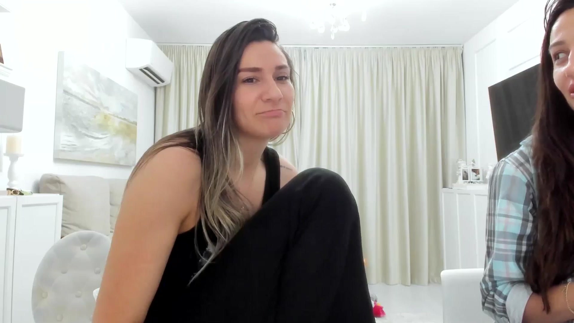 Gallery image thumbnail from ItsEvie's myfreecams stream on, 07/26/2025, 19:30 image 3 of 20