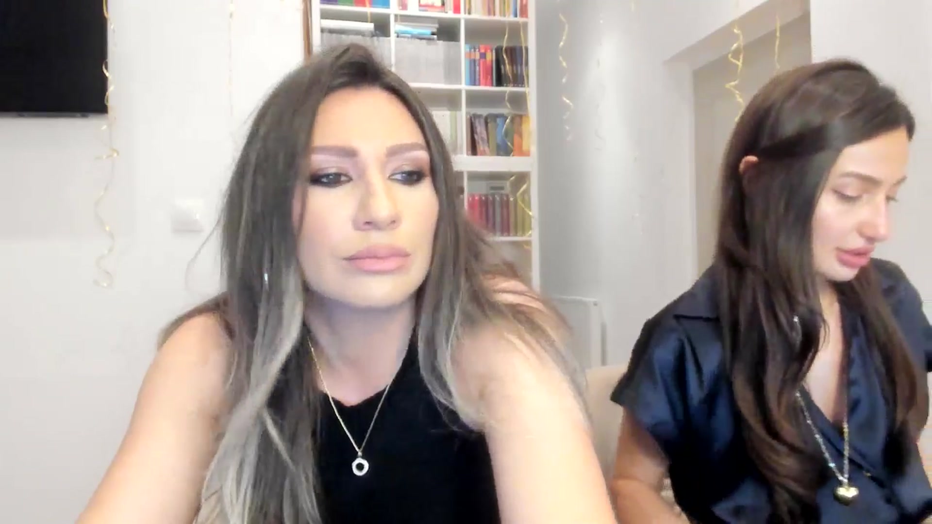 Gallery image thumbnail from ItsEvie's myfreecams stream on, 08/02/2025, 20:34 image 3 of 20