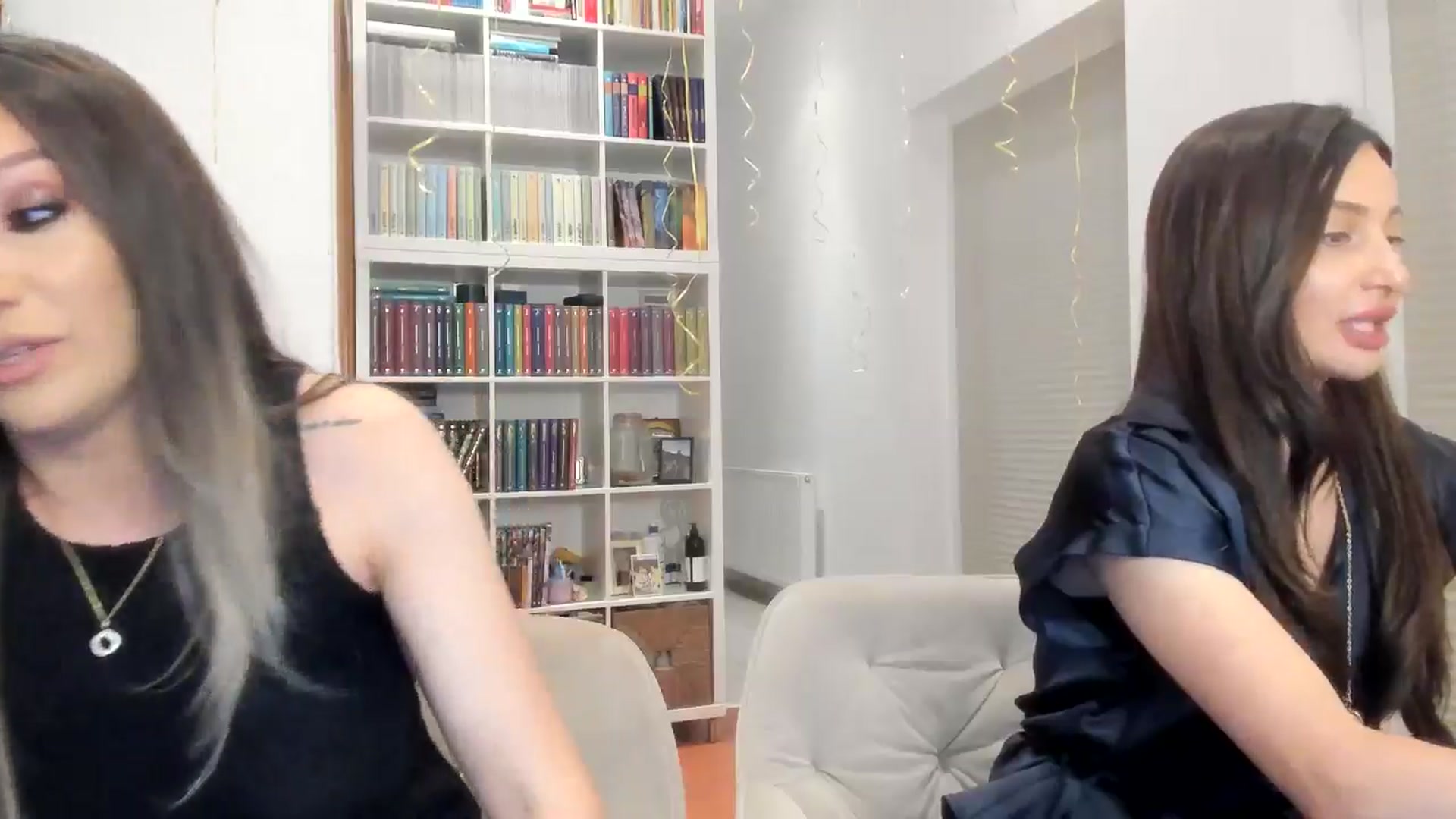 Gallery image thumbnail from ItsEvie's myfreecams stream on, 08/02/2025, 20:34 image 7 of 20