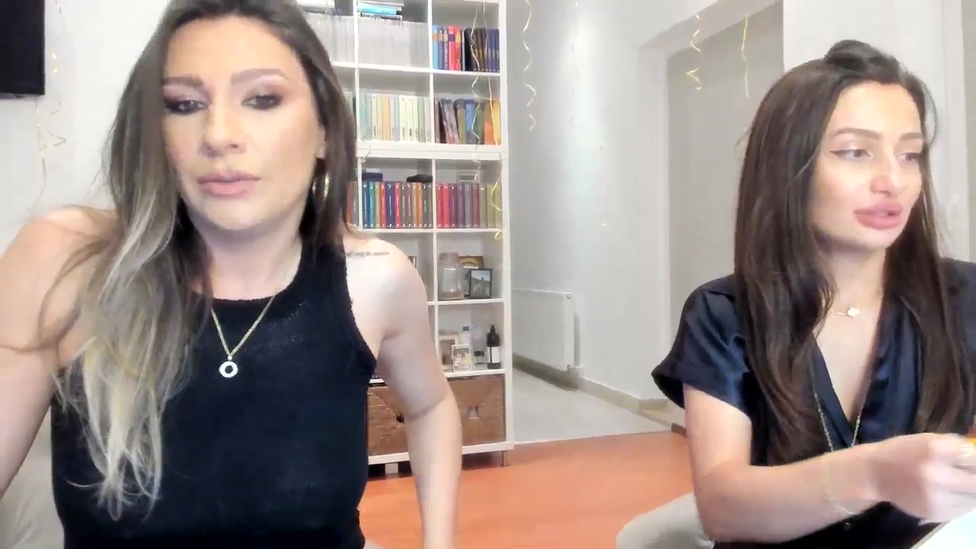Gallery image thumbnail from ItsEvie's myfreecams stream on, 08/02/2025, 20:34 image 12 of 20
