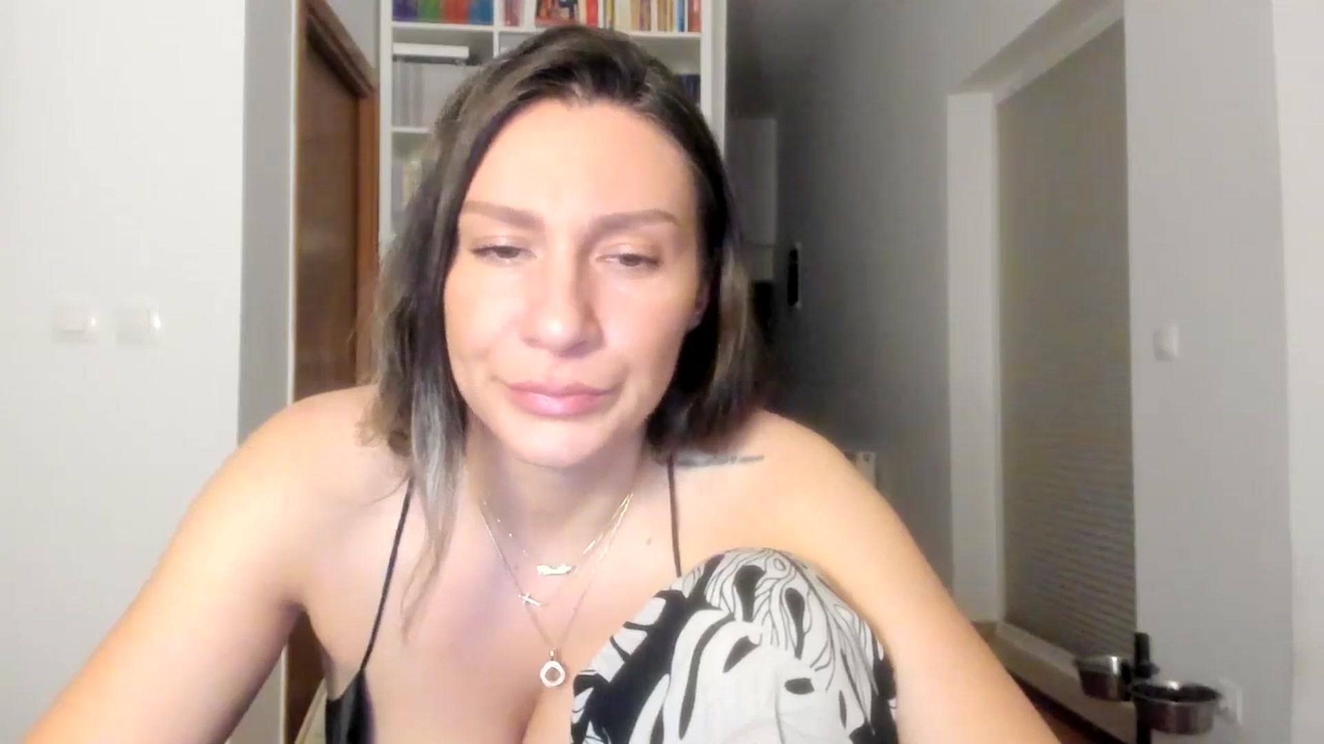 Gallery image thumbnail from ItsEvie's myfreecams stream on, 08/06/2025, 22:36 image 19 of 20