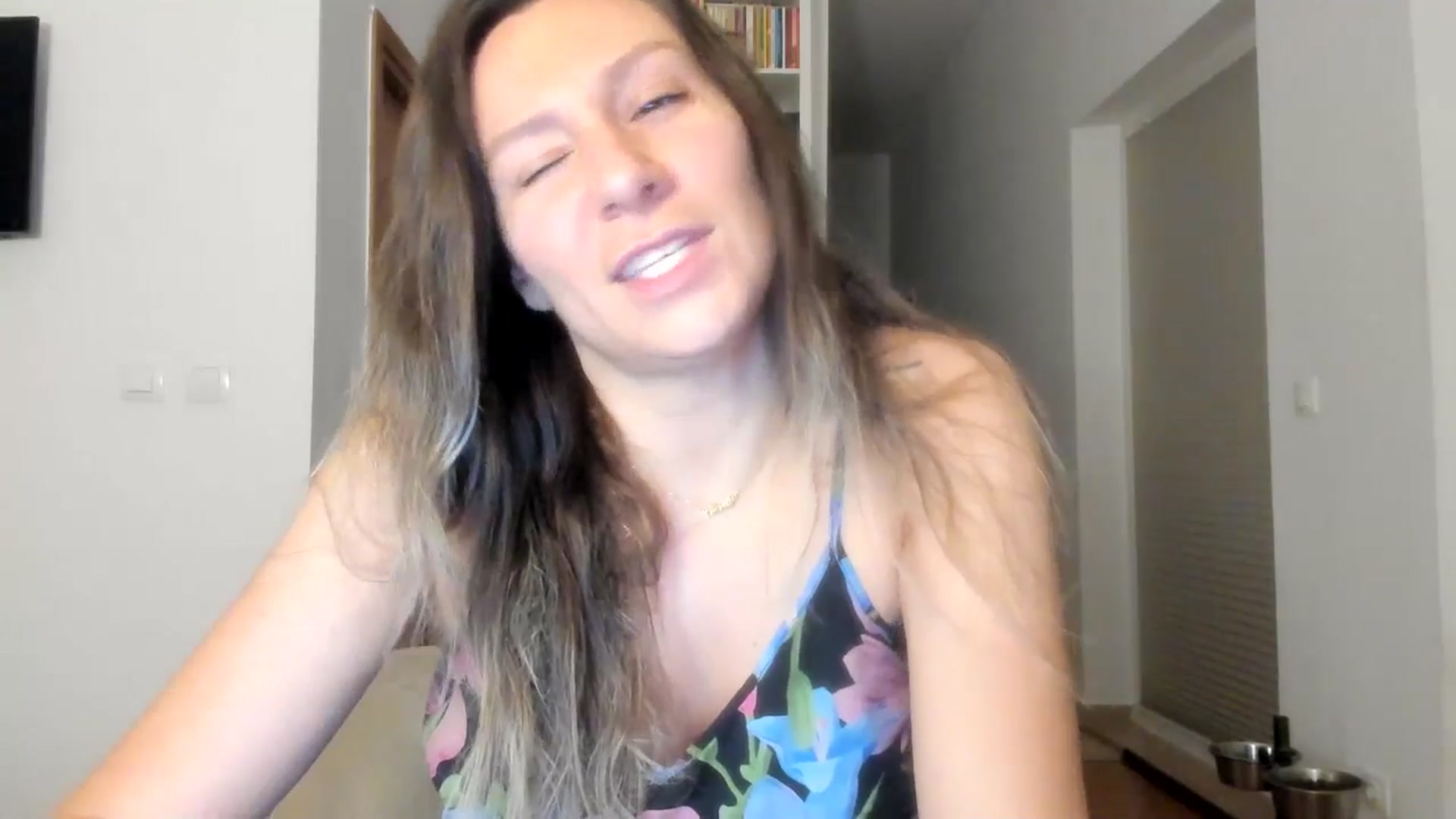 Gallery image thumbnail from ItsEvie's myfreecams stream on, 08/13/2025, 22:42 image 4 of 20
