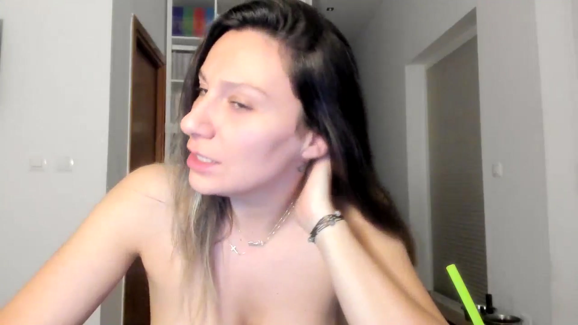 Gallery image thumbnail from ItsEvie's myfreecams stream on, 08/13/2025, 23:07 image 19 of 20