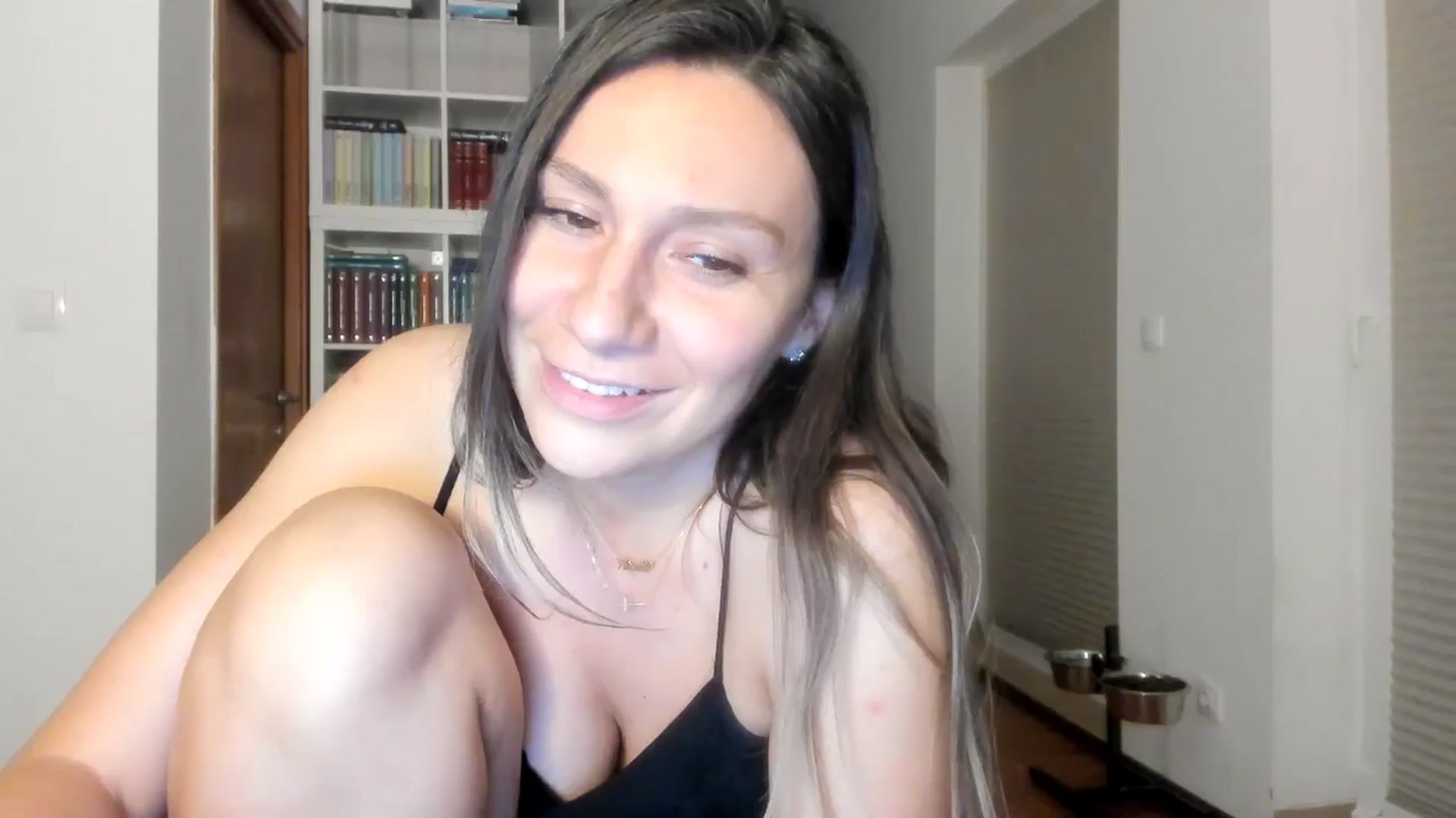 Gallery image thumbnail from ItsEvie's myfreecams stream on, 08/21/2025, 24:57 image 20 of 20